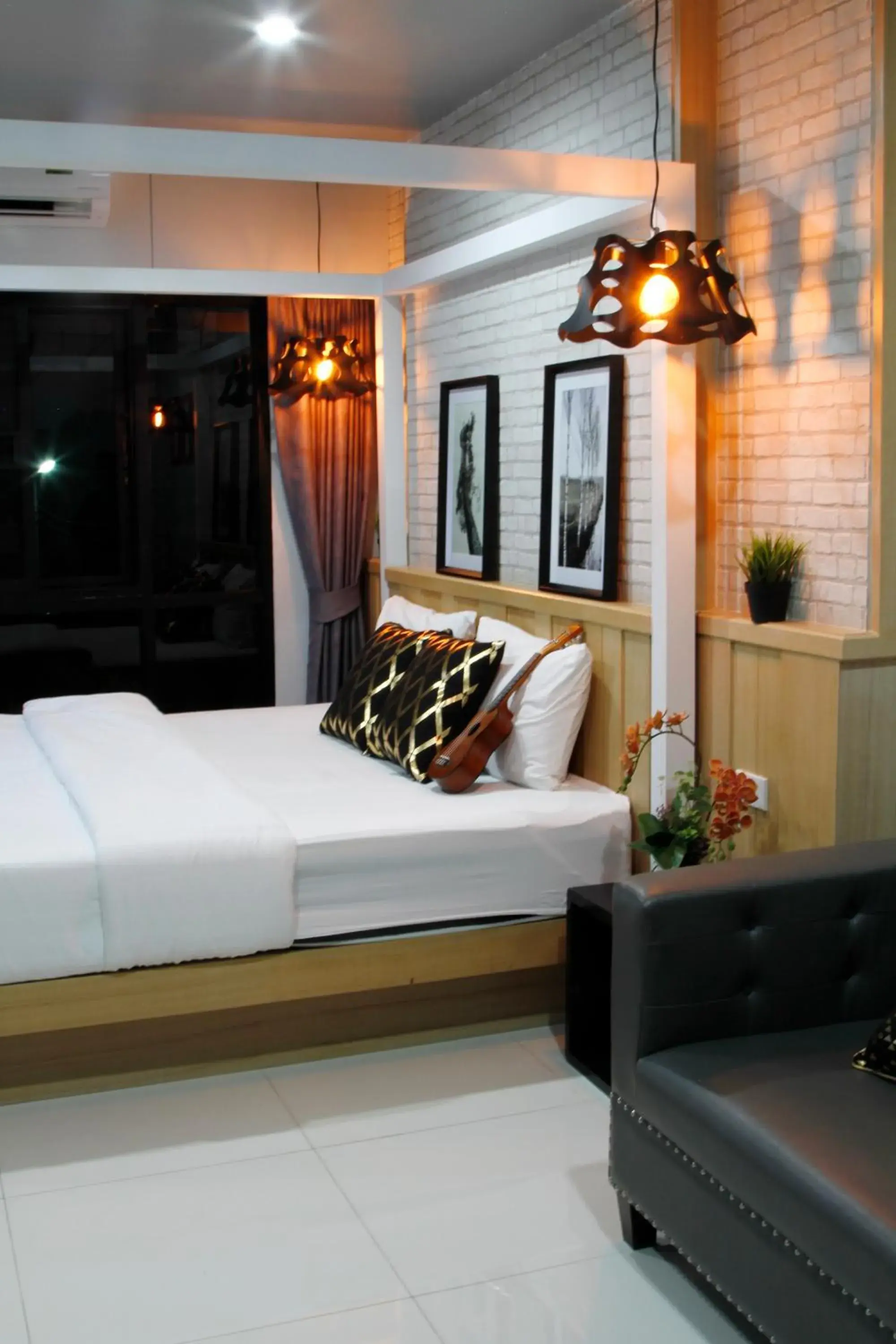 Photo of the whole room, Bed in Bangkok Boutique Resort Rangsit Photo of the whole room, Bed in Bangkok Boutique Resort Rangsit