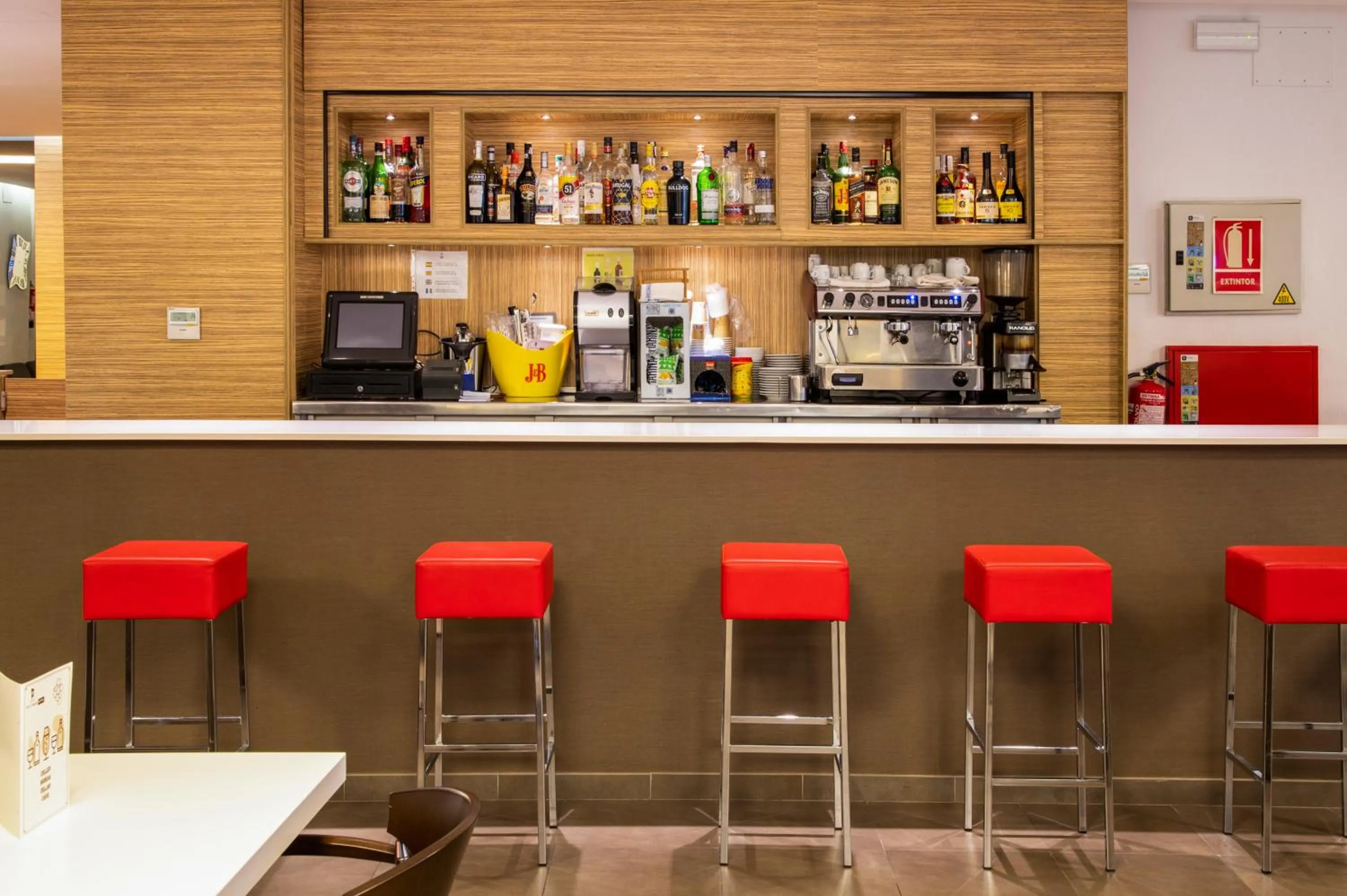 Lounge or bar in Petit Palau - Adults Only