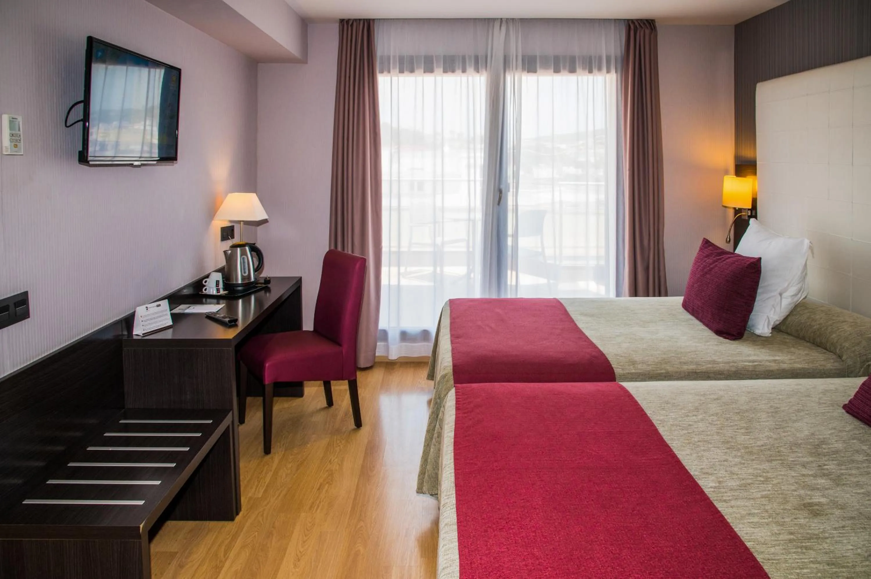 Bedroom, Bed in Petit Palau - Adults Only