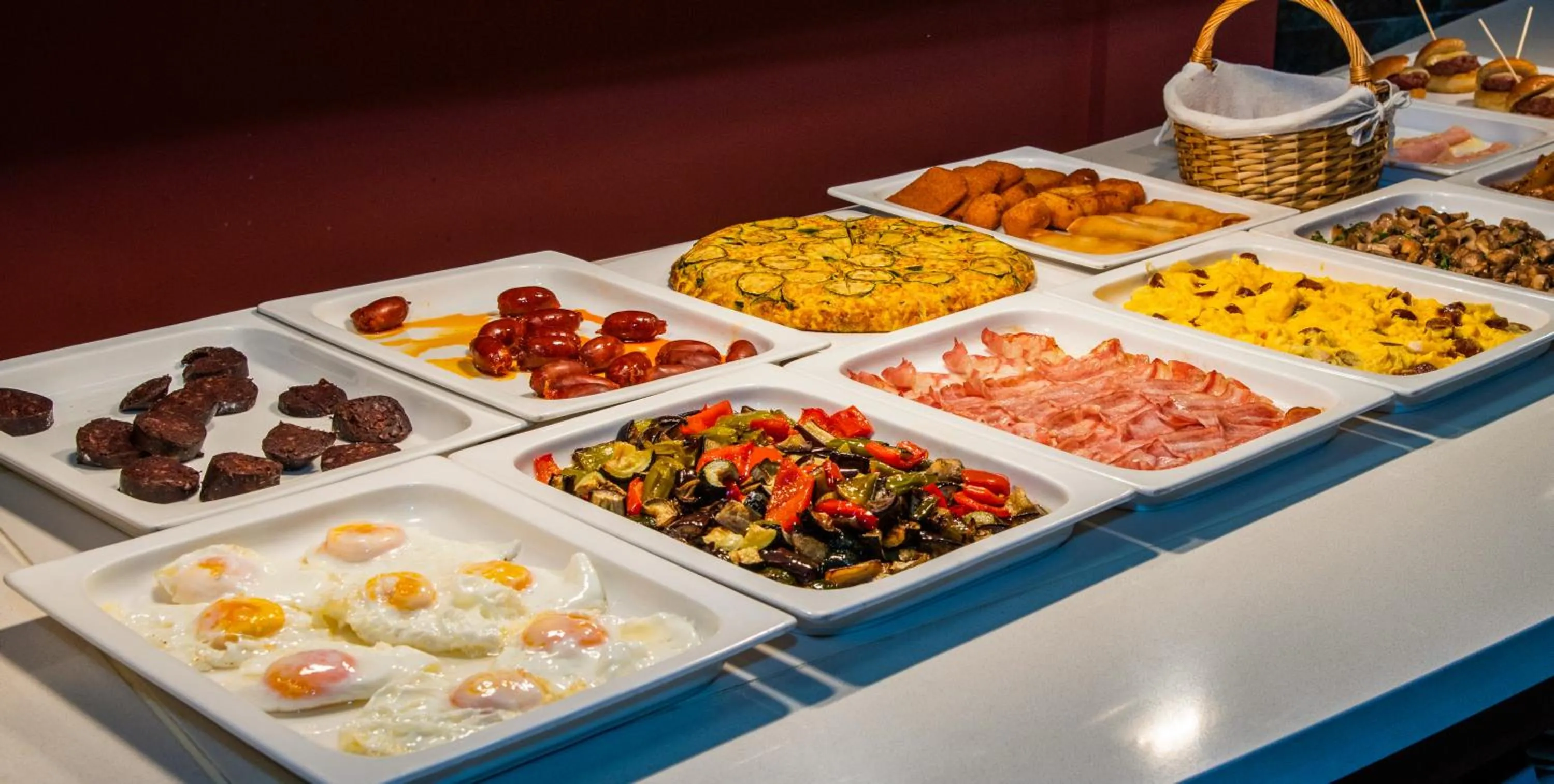 Breakfast in Petit Palau - Adults Only