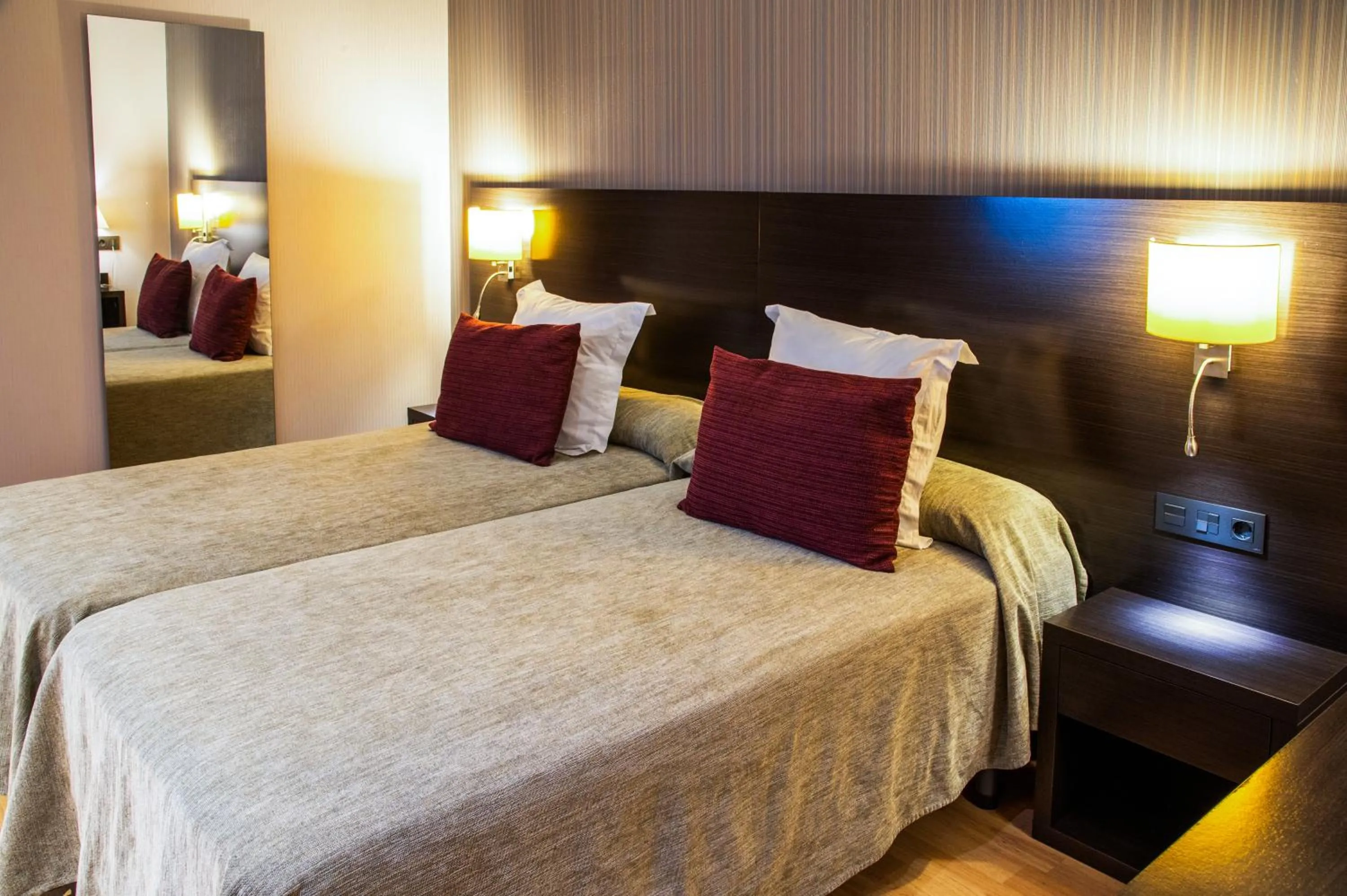 Bedroom, Bed in Petit Palau - Adults Only