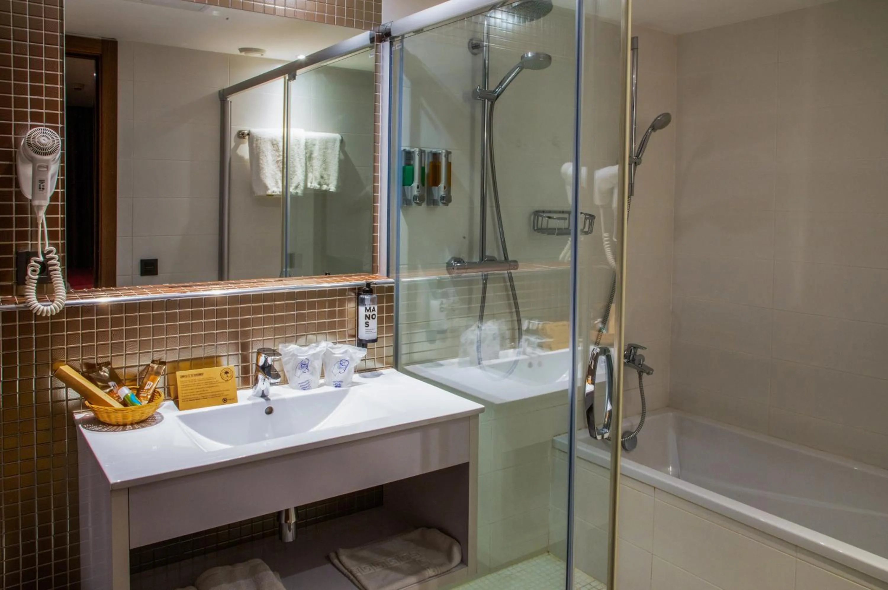 Bathroom in Petit Palau - Adults Only