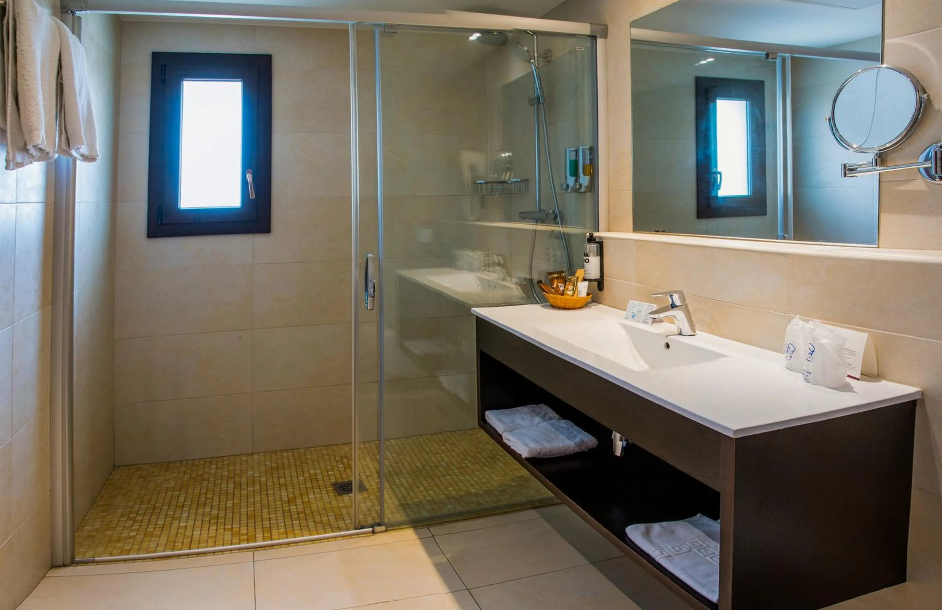 Bathroom in Petit Palau - Adults Only