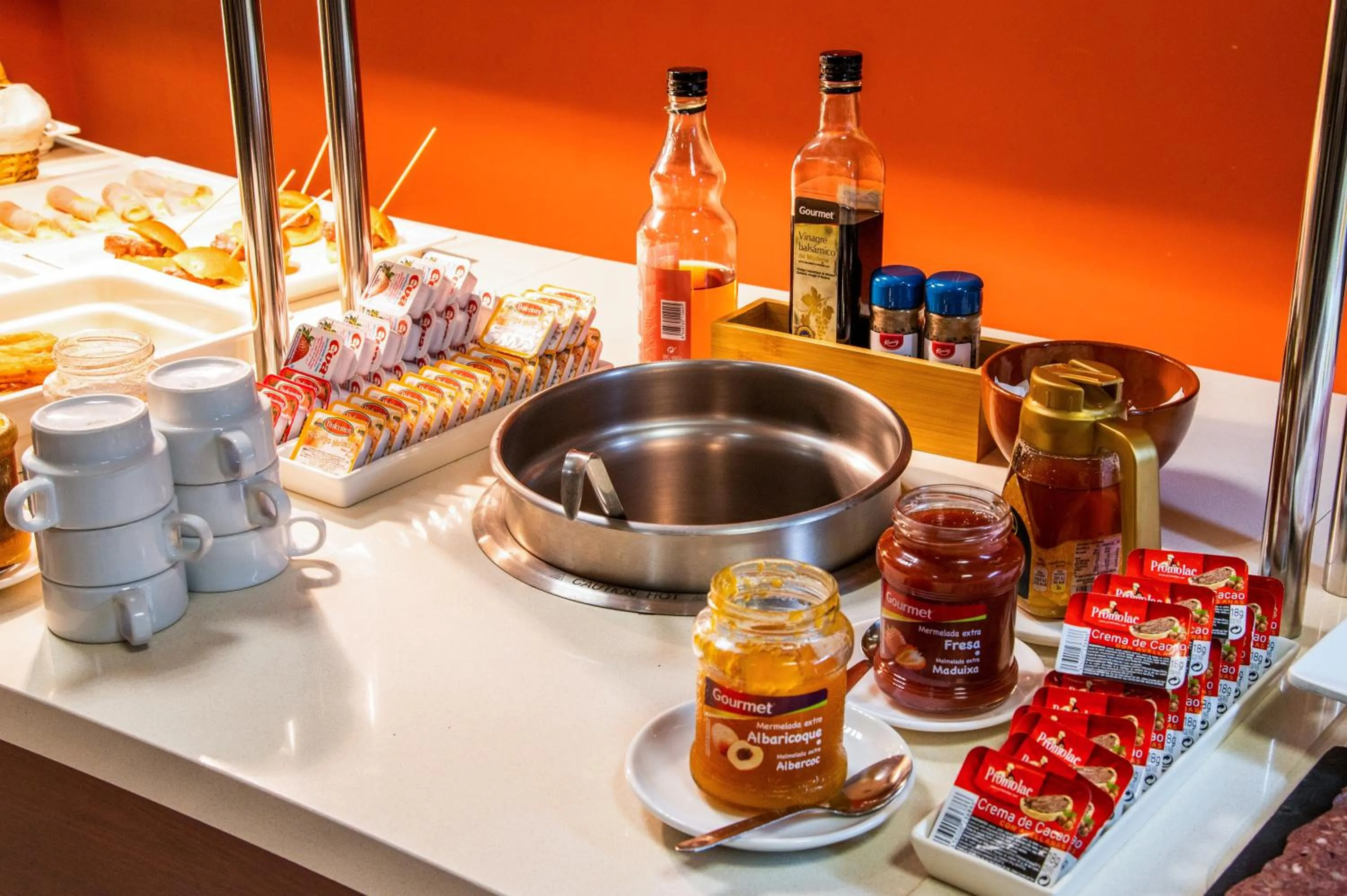 Breakfast in Petit Palau - Adults Only