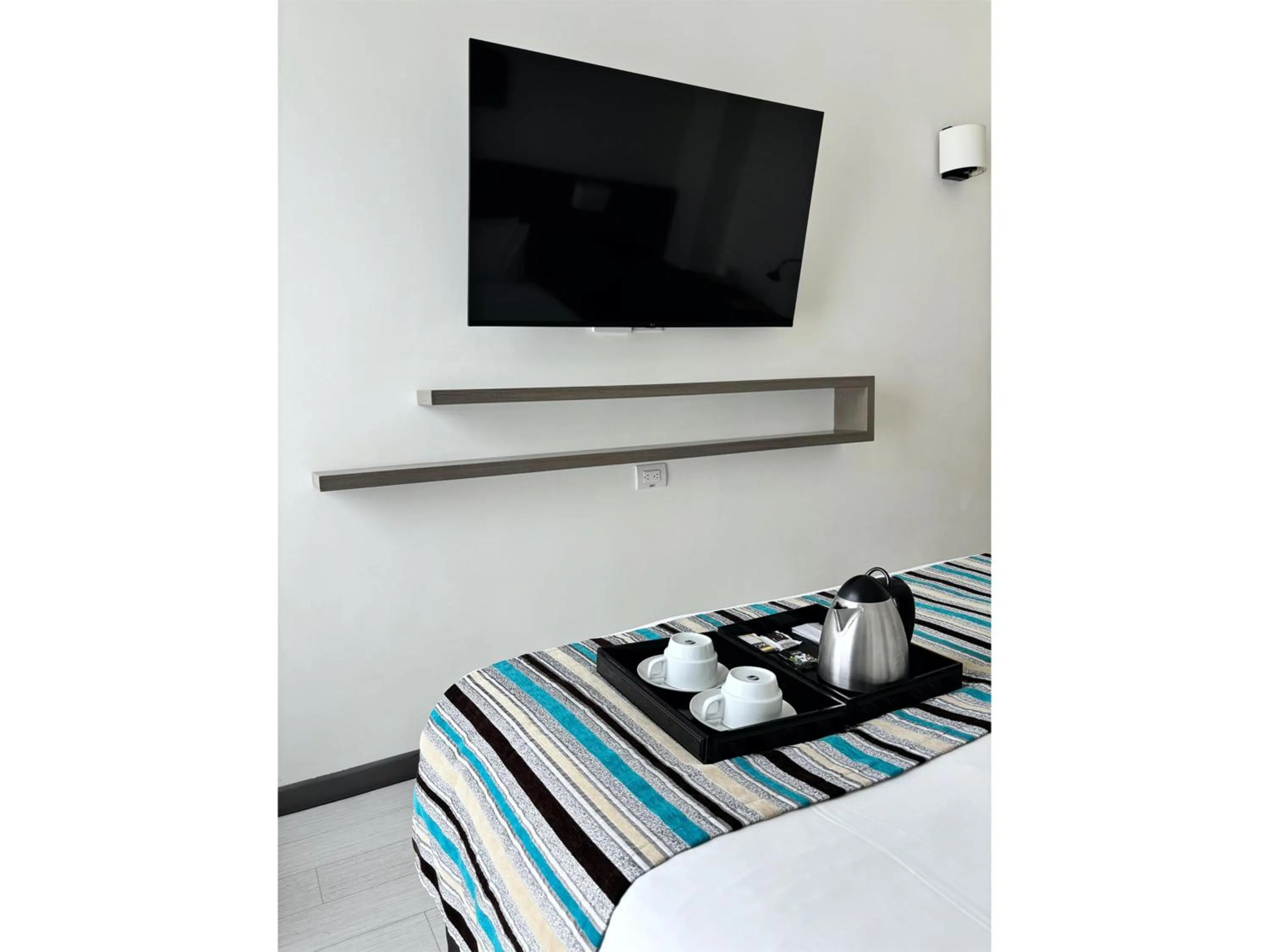 Bedroom, Bed in Best Western Plus Urban Larco Hotel