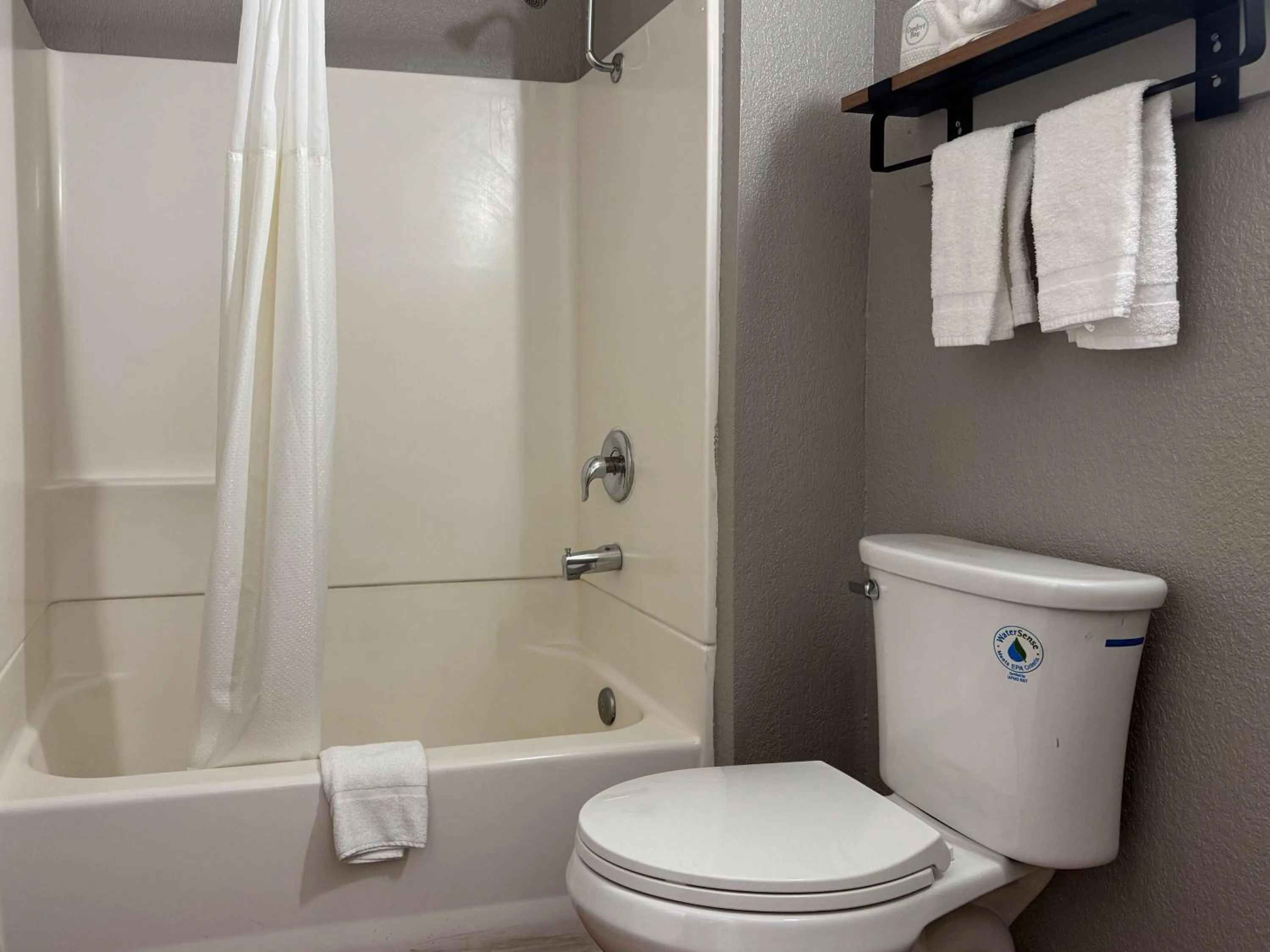 Bathroom in Motel 6-Simi Valley, CA