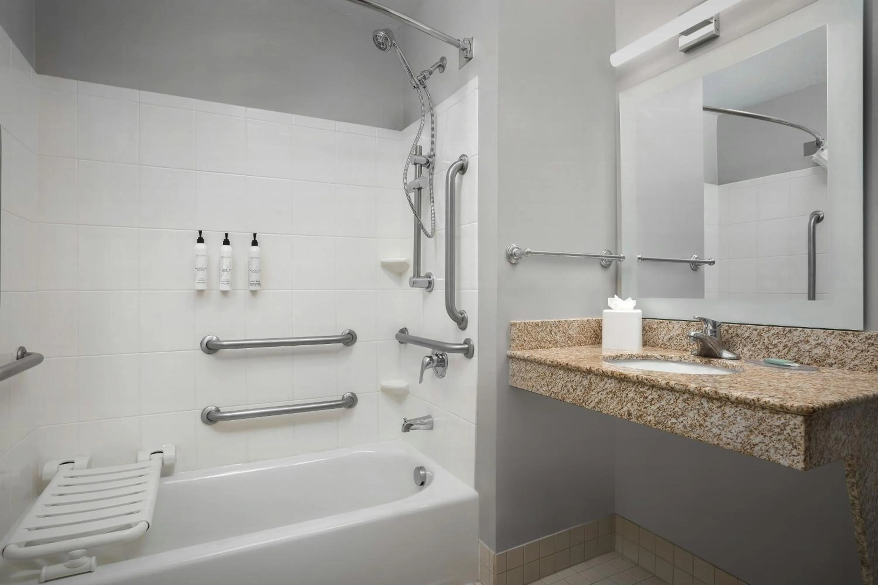 Bathroom in TownePlace Suites El Centro