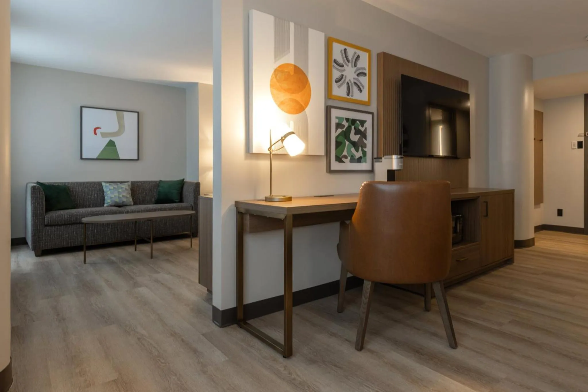 Photo of the whole room in Holiday Inn St-Jean-sur-Richelieu Congrès by IHG