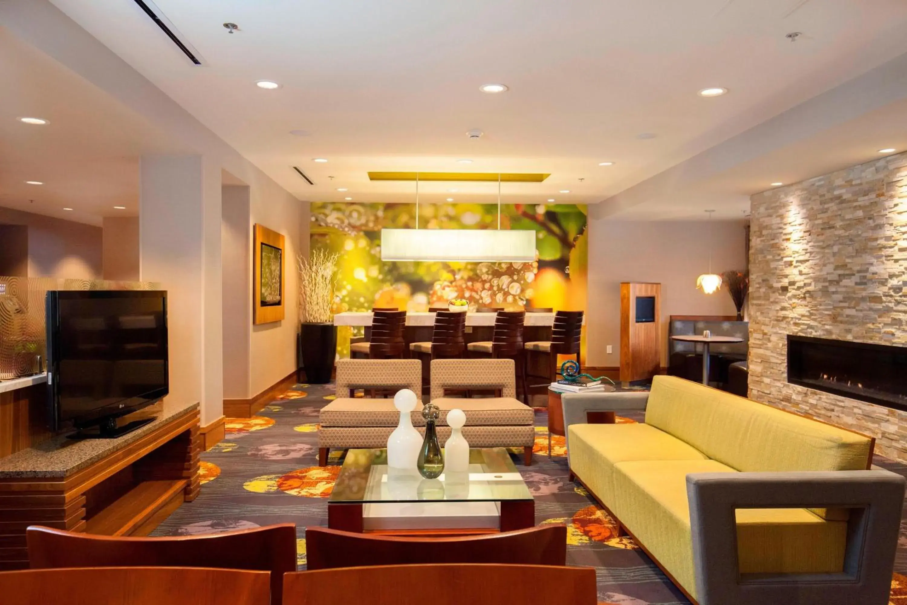 Lobby or reception in Courtyard by Marriott Ithaca Airport/University Lobby or reception in Courtyard by Marriott Ithaca Airport/University