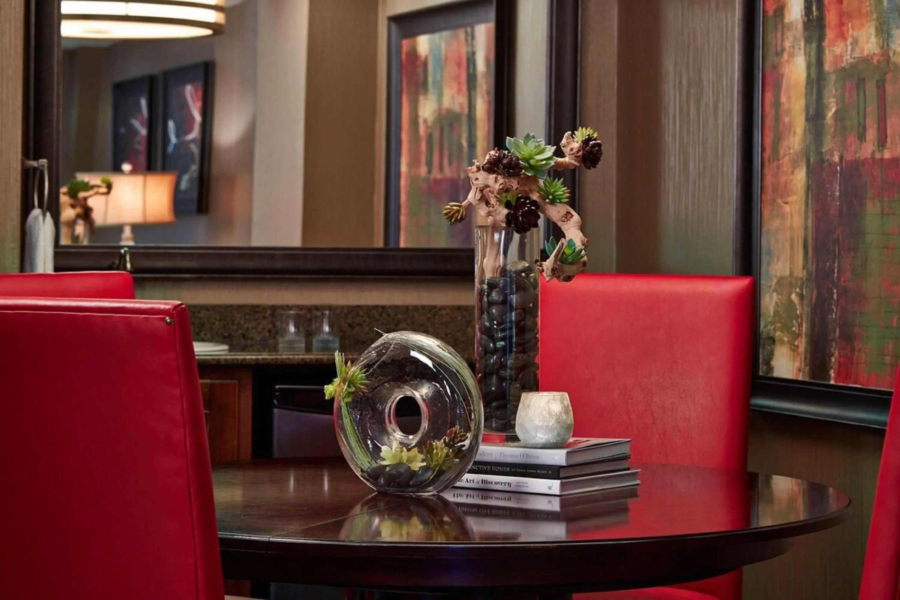 Photo of the whole room in World Golf Village Renaissance St. Augustine Resort