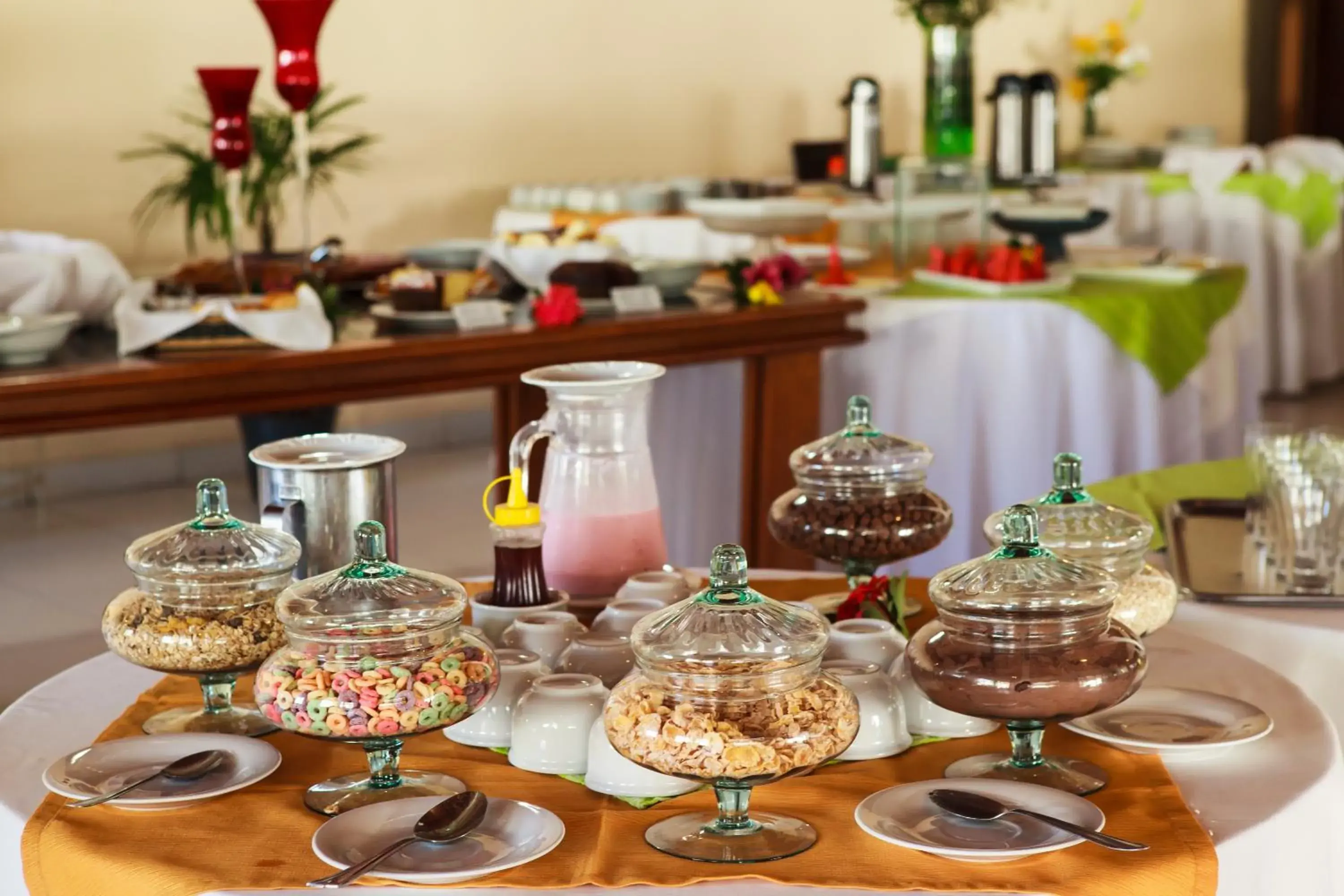 Food in Guarapousada Food in Guarapousada