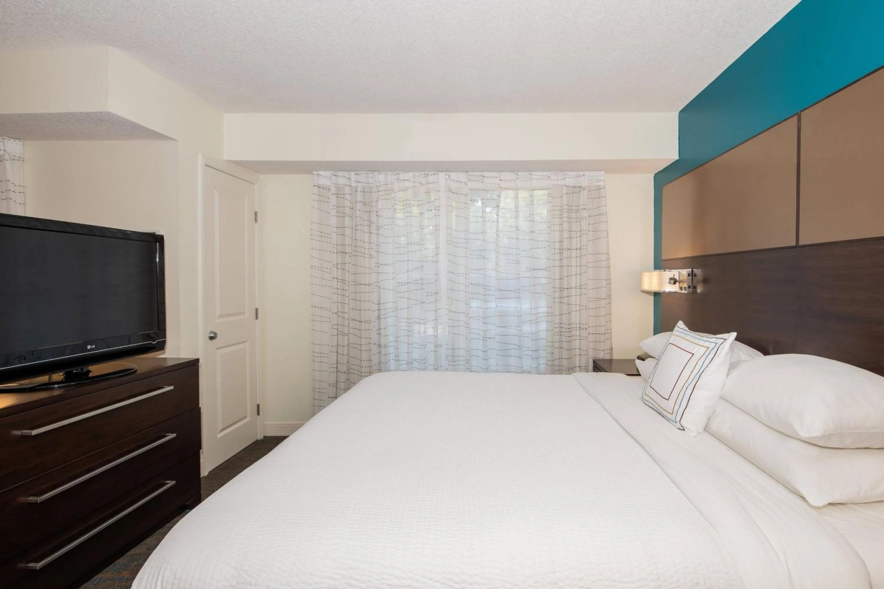 Bedroom, Bed in Residence Inn by Marriott Jacksonville Butler Boulevard