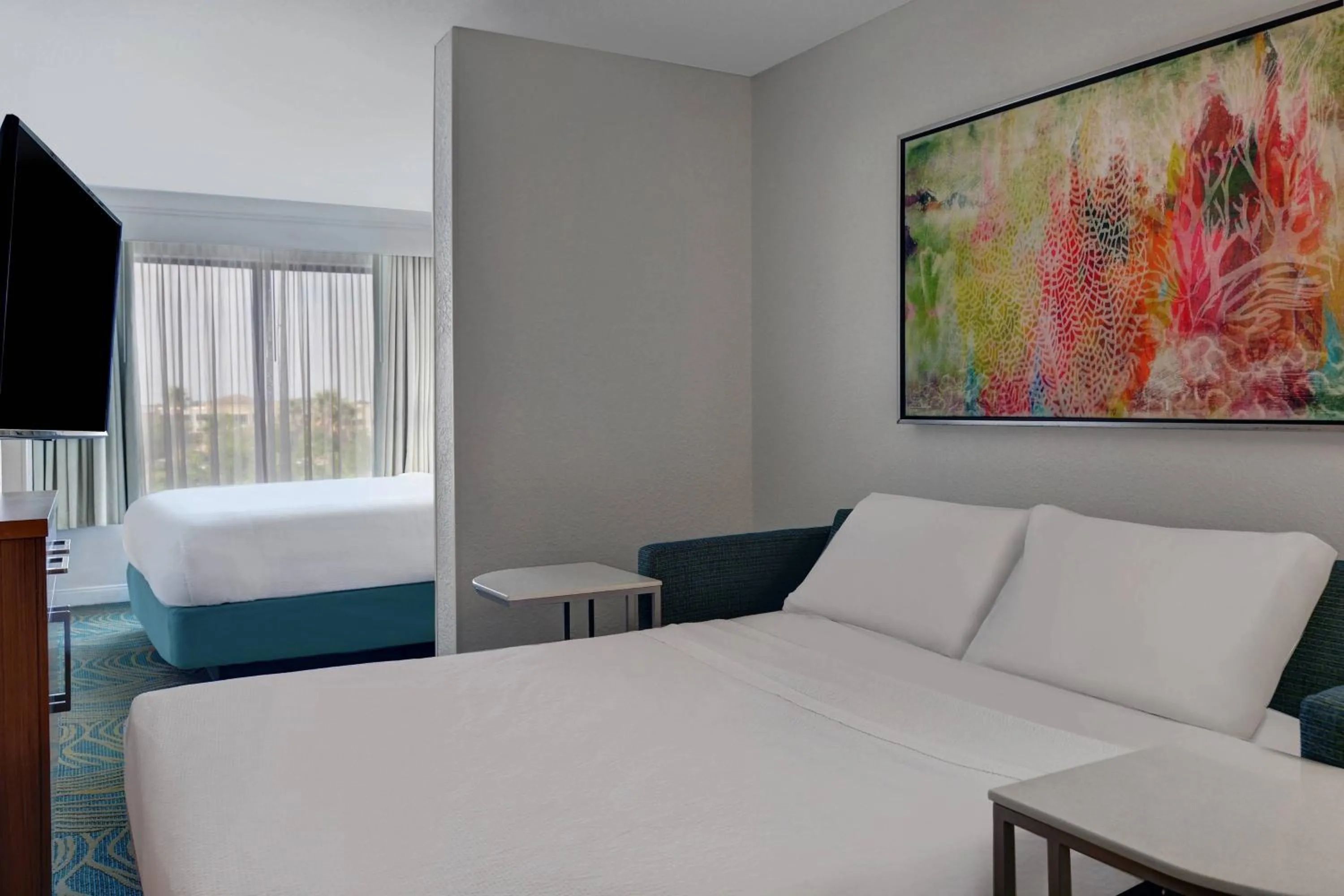 Photo of the whole room, Bed in Springhill Suites Jacksonville