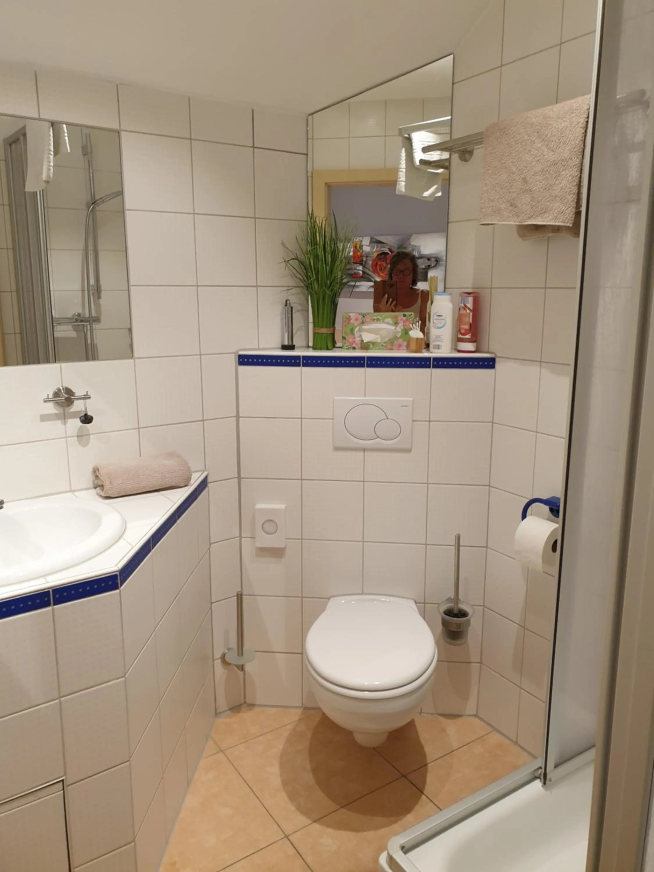 Bathroom in Hausner`s Hotel- Studio Apartments