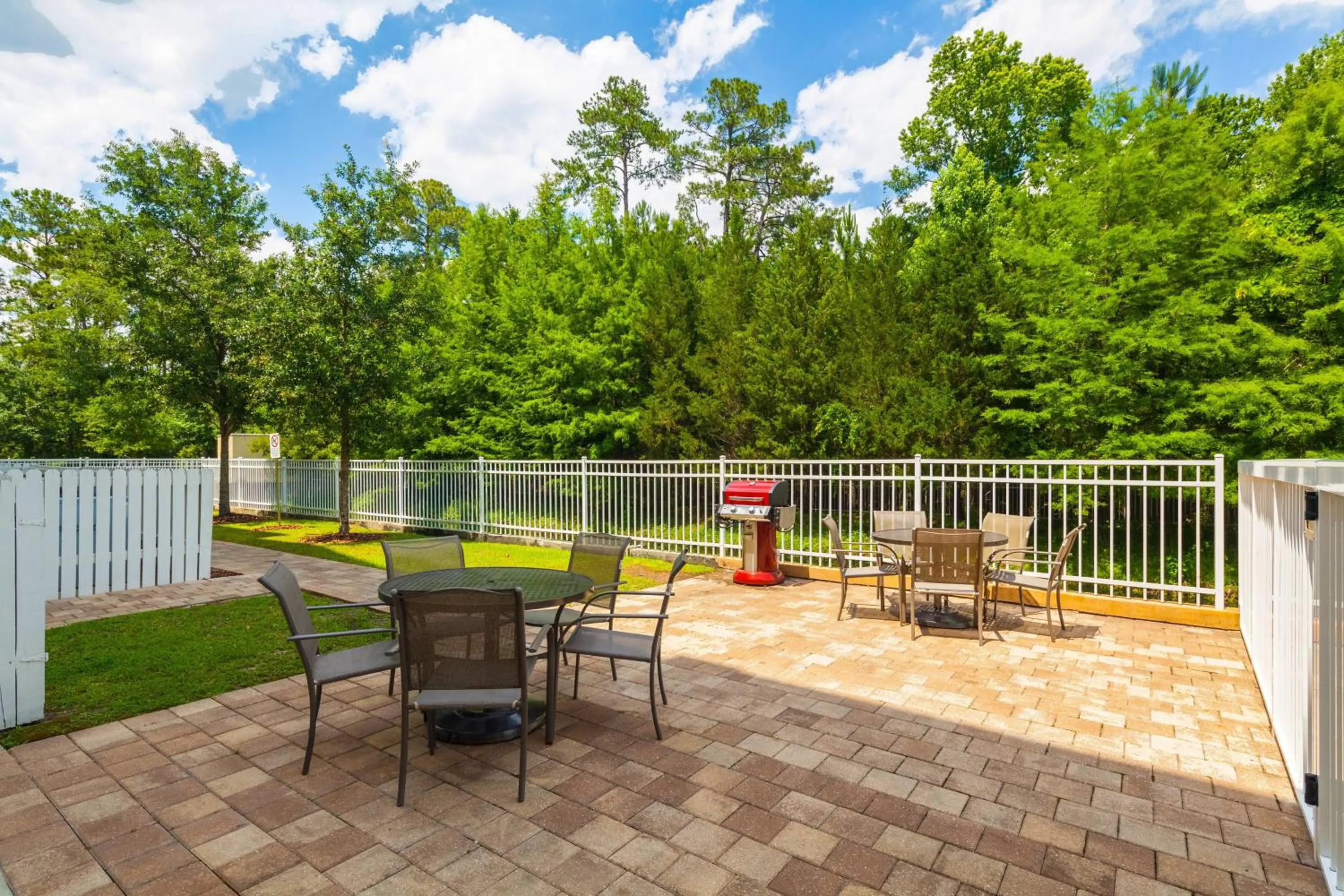Balcony/Terrace in TownePlace Suites Jacksonville Butler Boulevard