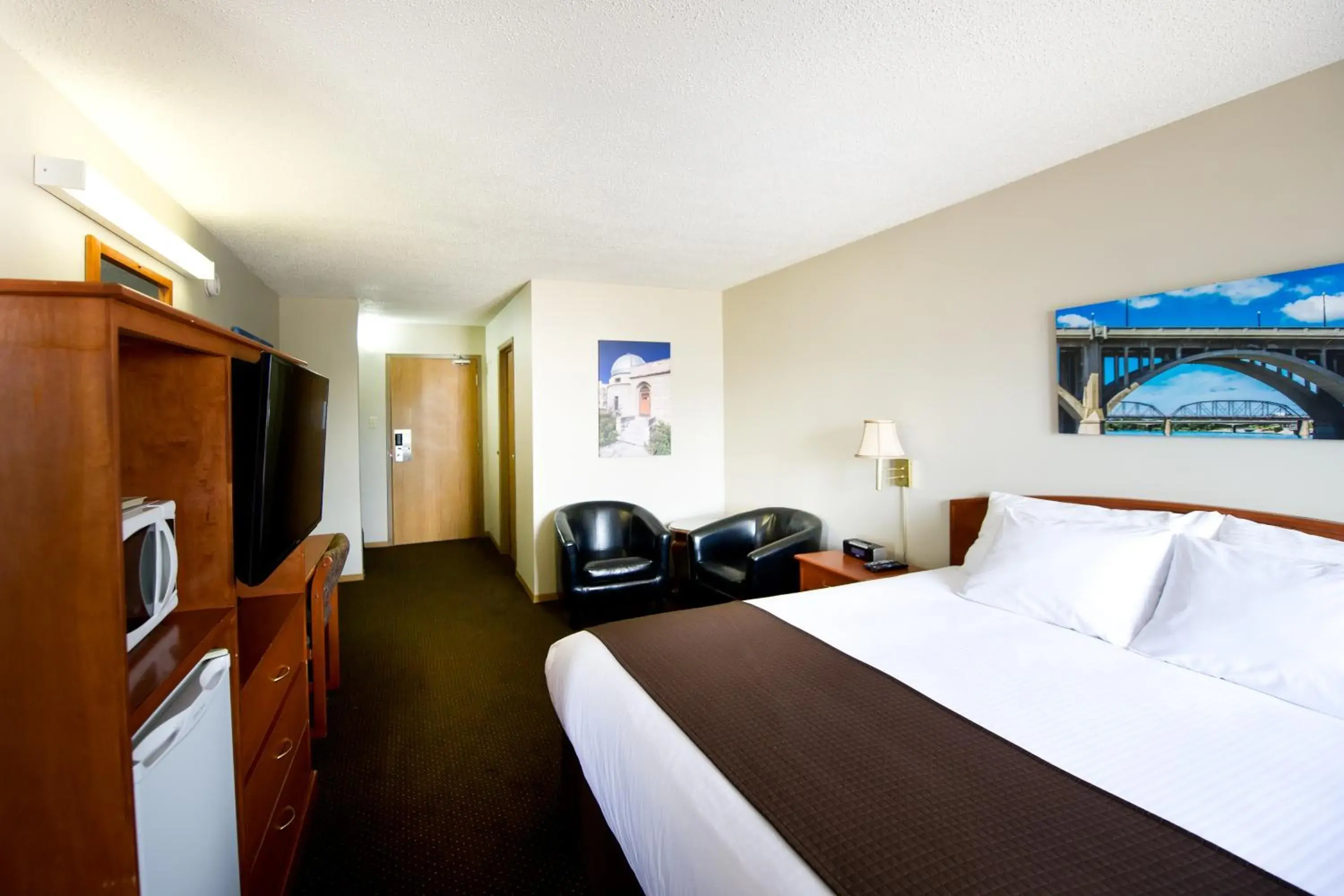 King Suite in Riviera Motor Inn King Suite in Riviera Motor Inn