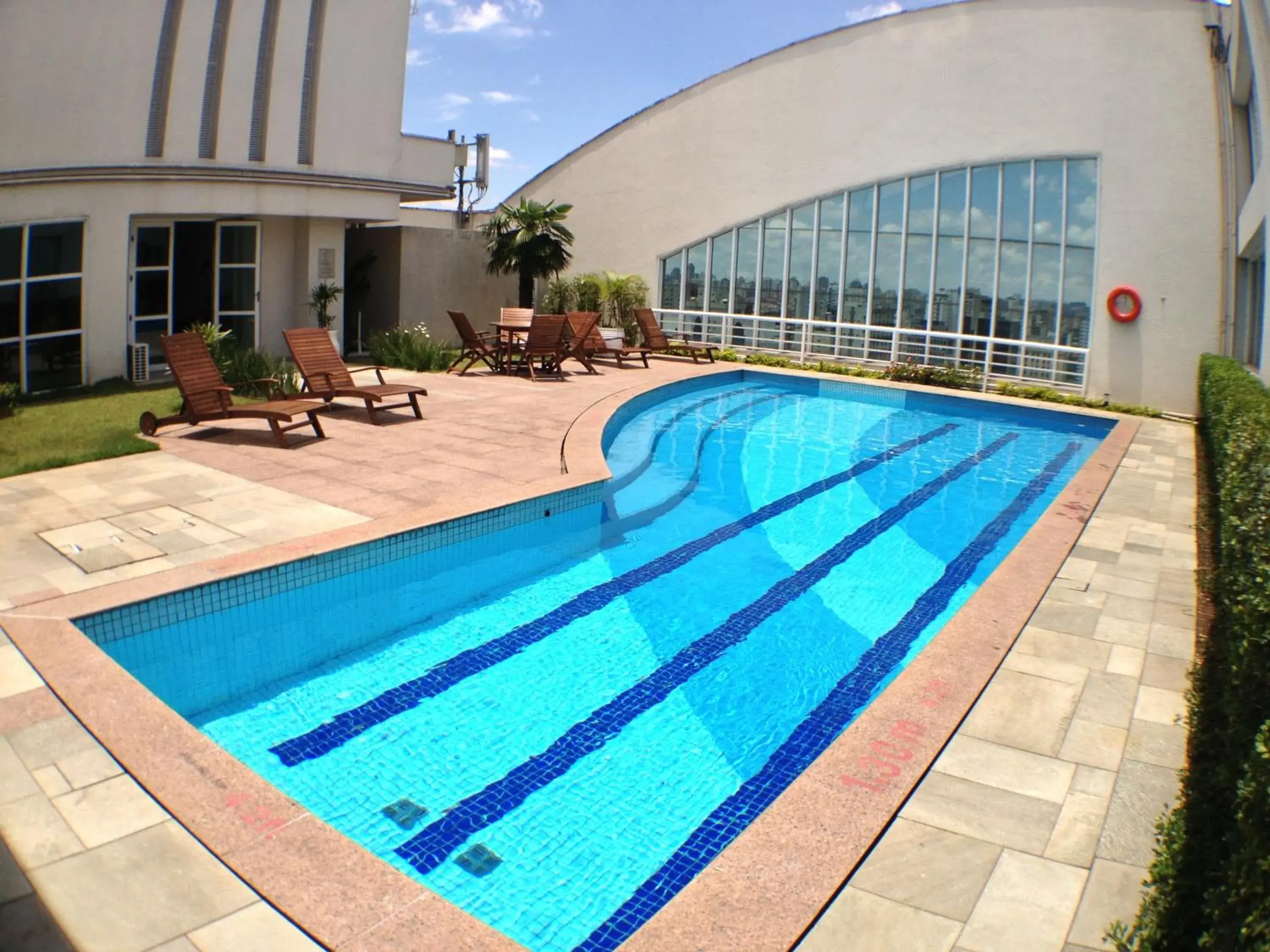 Swimming pool in Comfort Ibirapuera Swimming pool in Comfort Ibirapuera