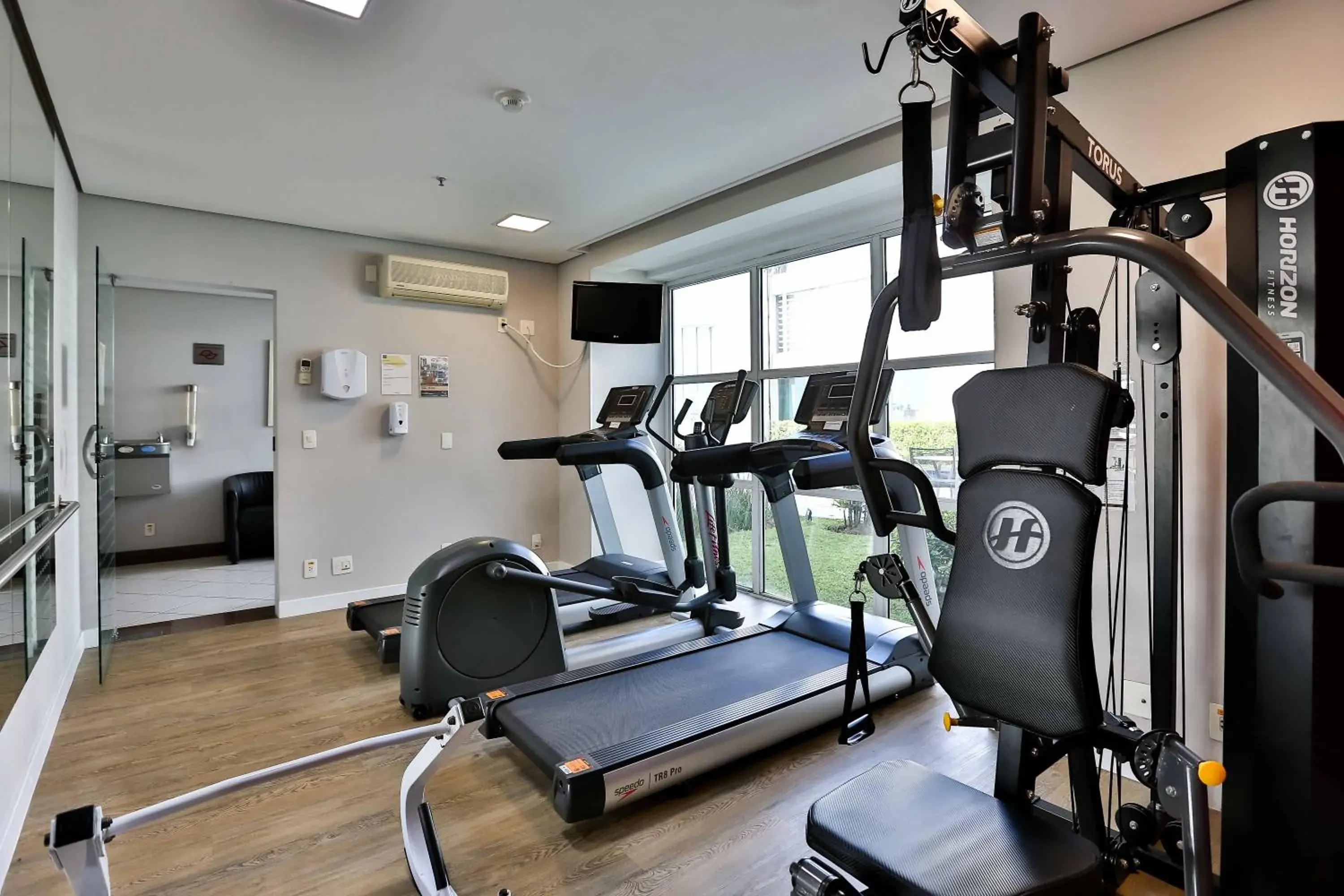 Fitness centre/facilities in Comfort Ibirapuera Fitness centre/facilities in Comfort Ibirapuera