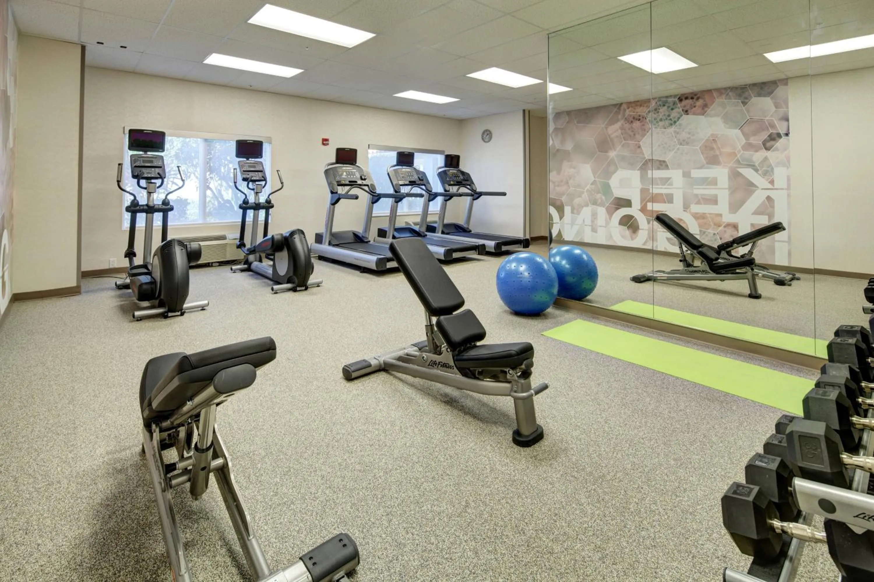 Fitness centre/facilities in SpringHill Suites Port Saint Lucie