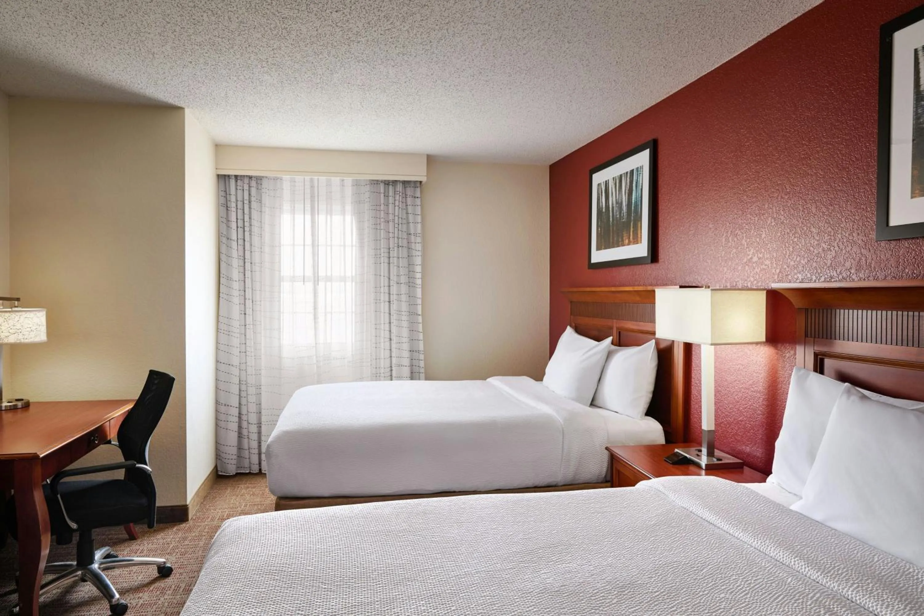 Photo of the whole room, Bed in Residence Inn Joplin