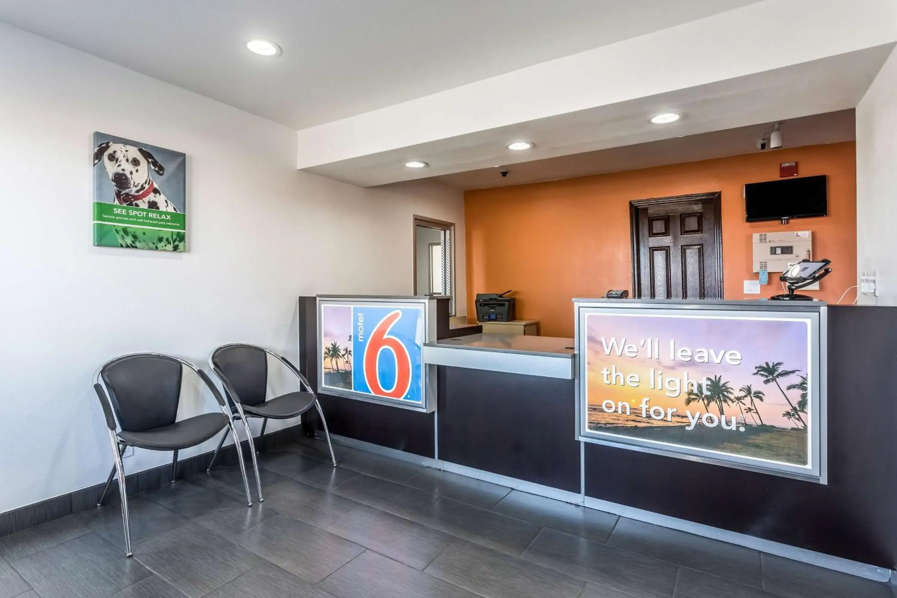 Lobby or reception in Motel 6-Needles, CA Lobby or reception in Motel 6-Needles, CA