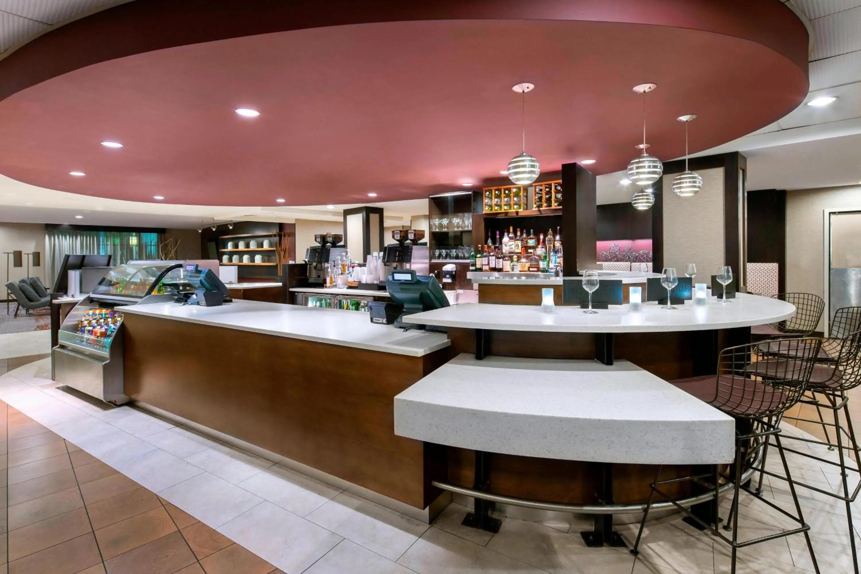 Lounge or bar in Courtyard by Marriott Los Angeles Pasadena Old Town