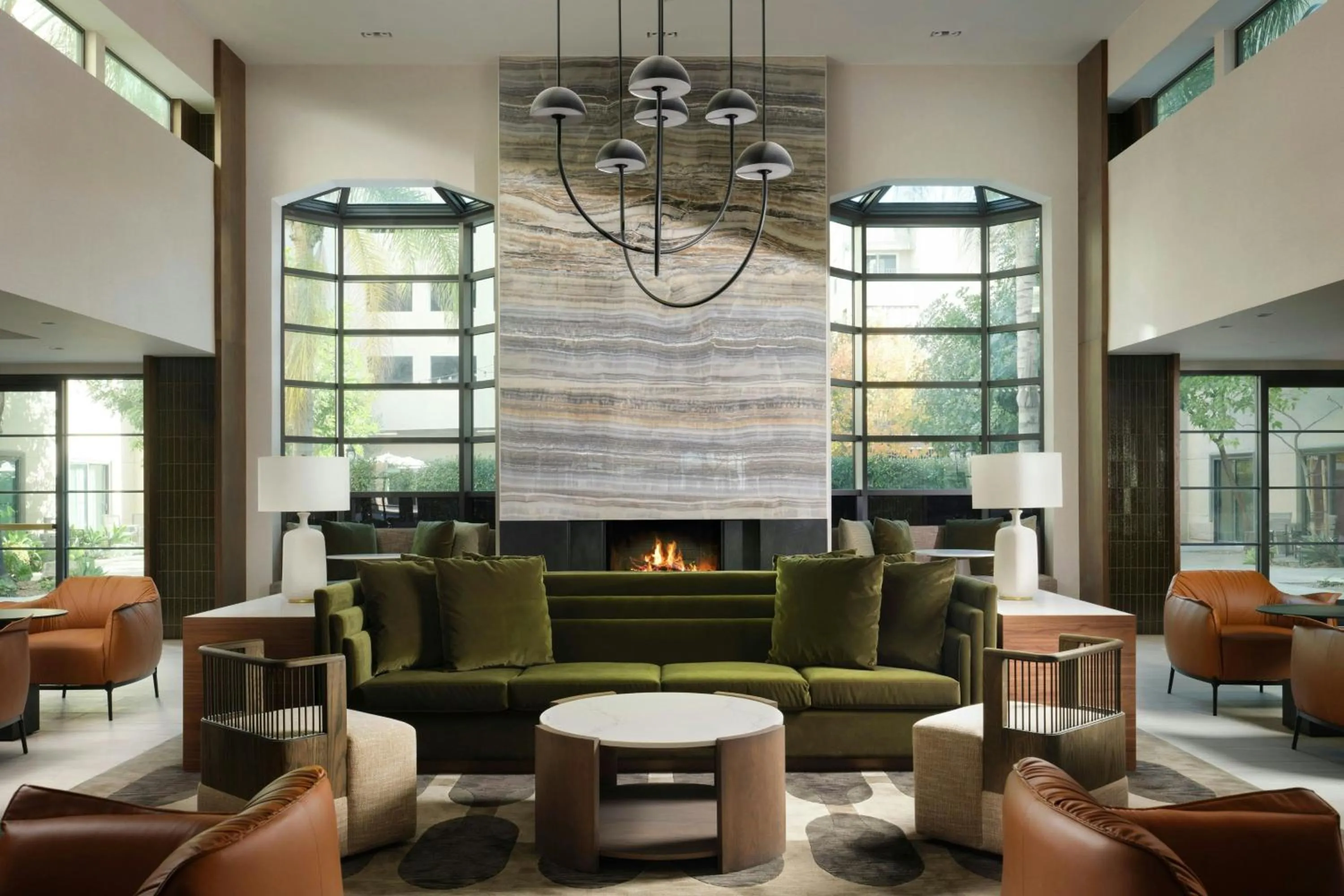 Lobby or reception in Courtyard by Marriott Los Angeles Pasadena Old Town