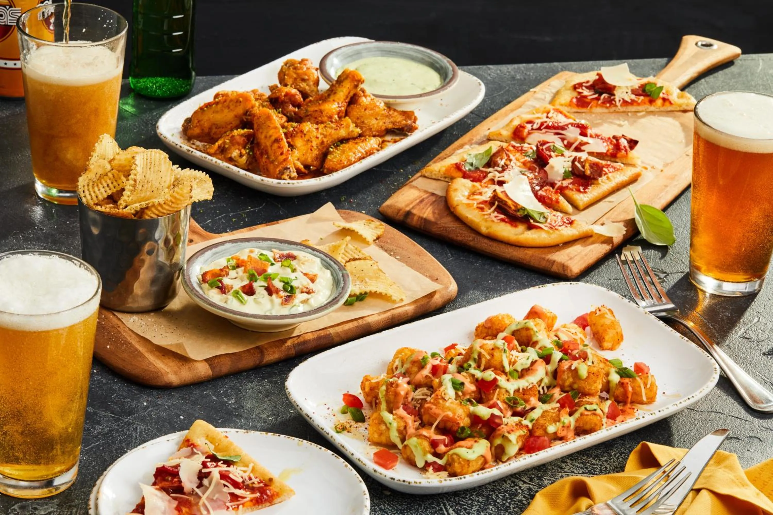 Lounge or bar in Courtyard Lancaster