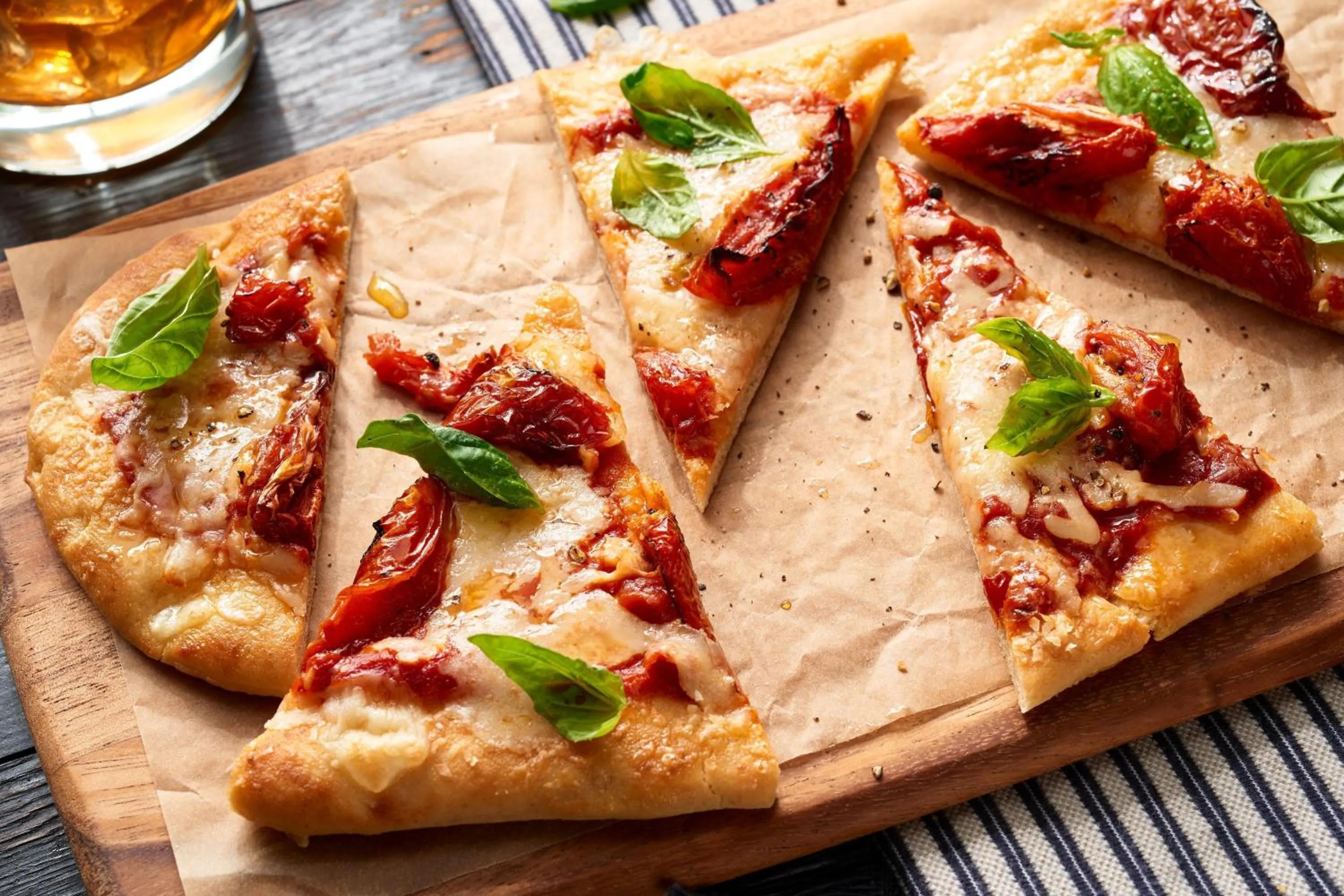 Lounge or bar in Courtyard Lancaster