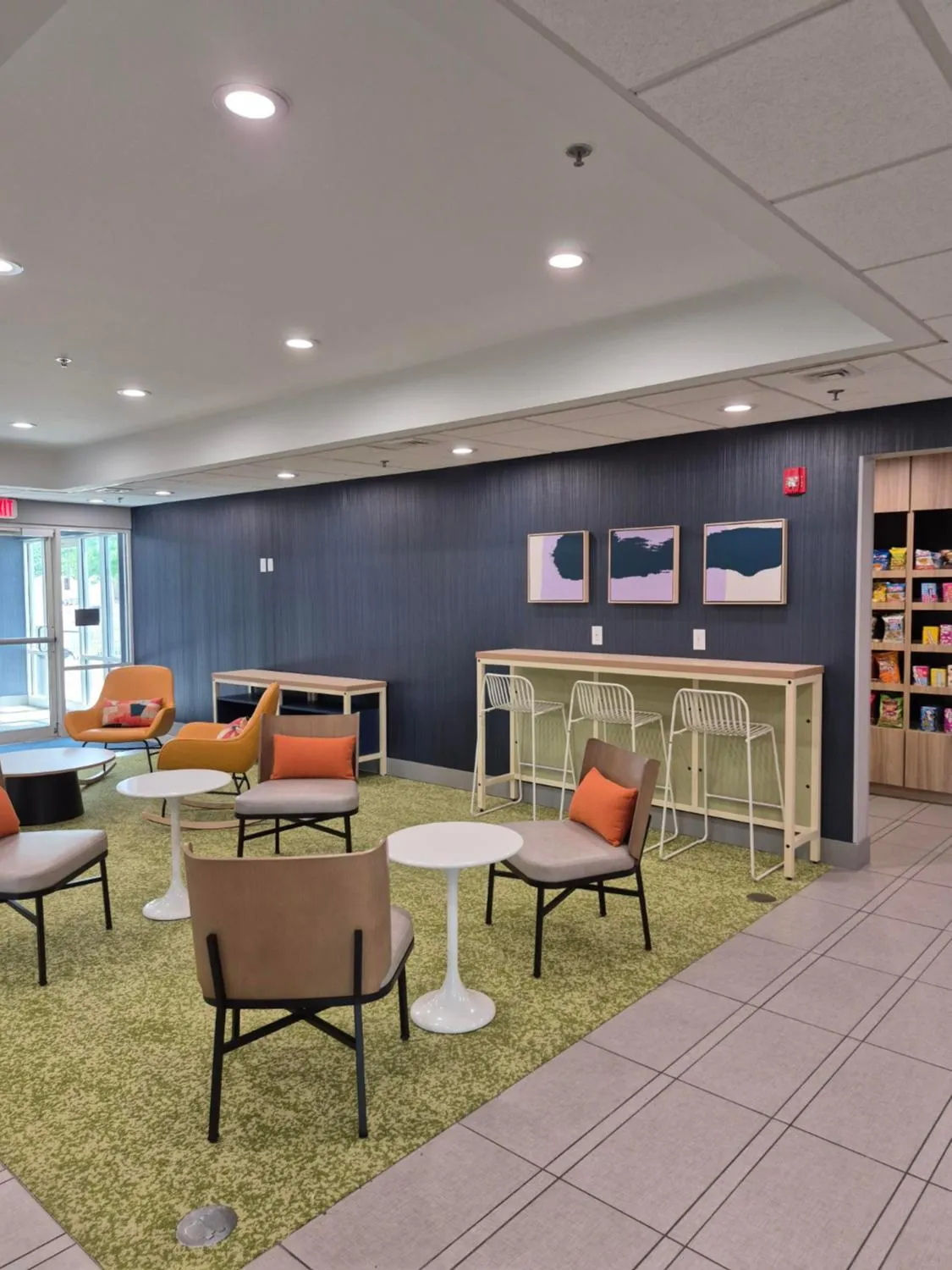 Lobby or reception in Spark by Hilton Lancaster