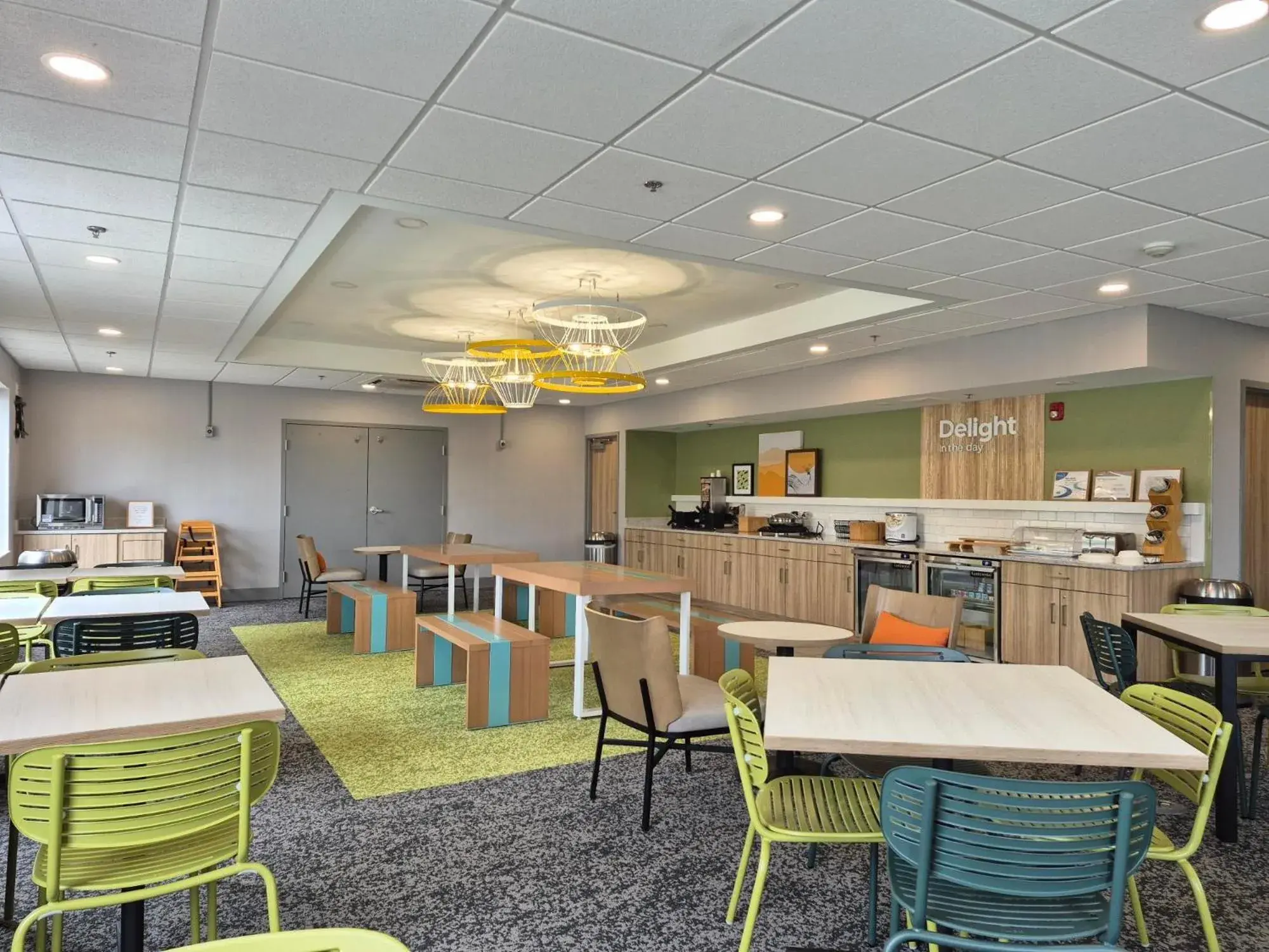 Breakfast in Spark by Hilton Lancaster Breakfast in Spark by Hilton Lancaster