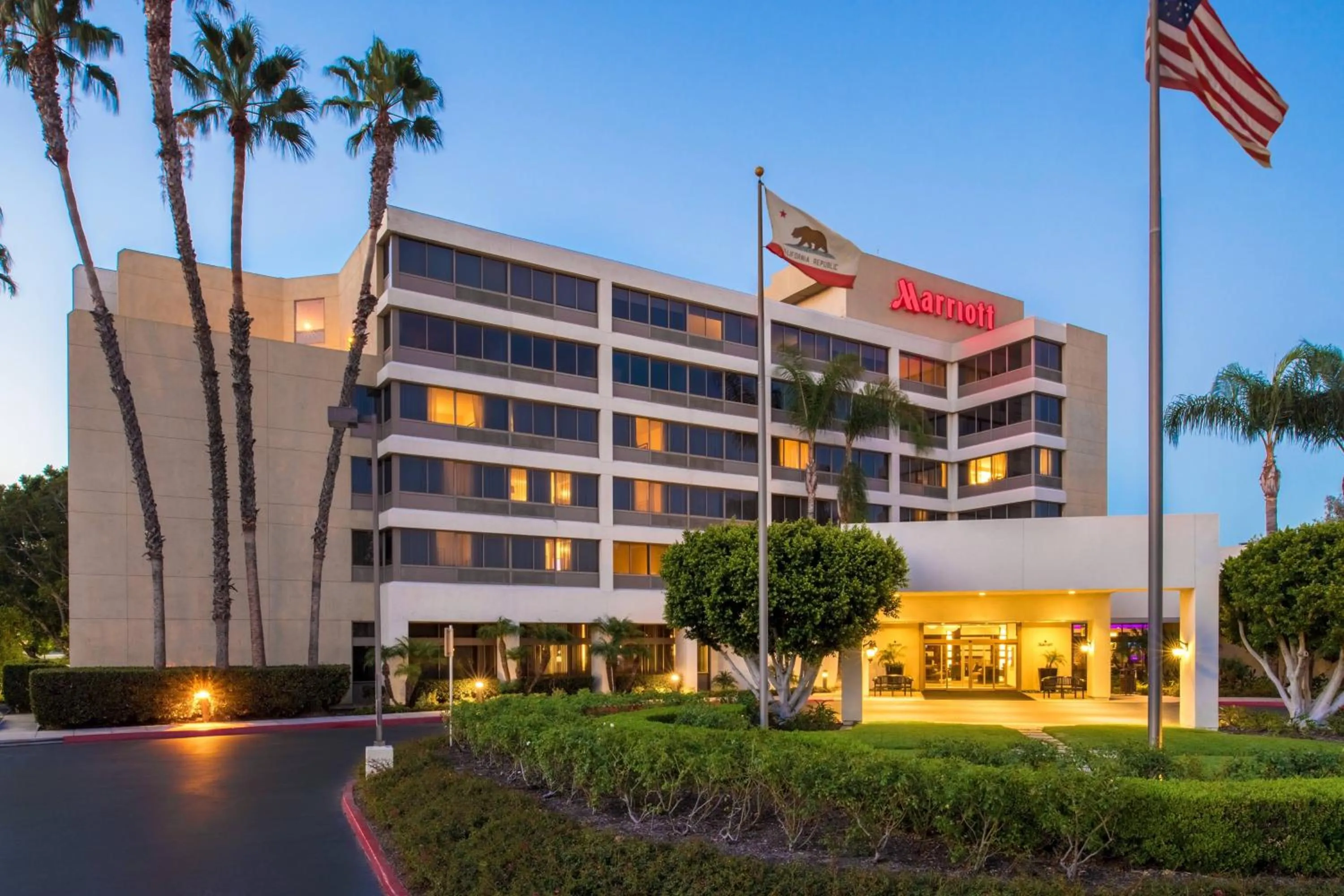 Property building in Fullerton Marriott at California State University