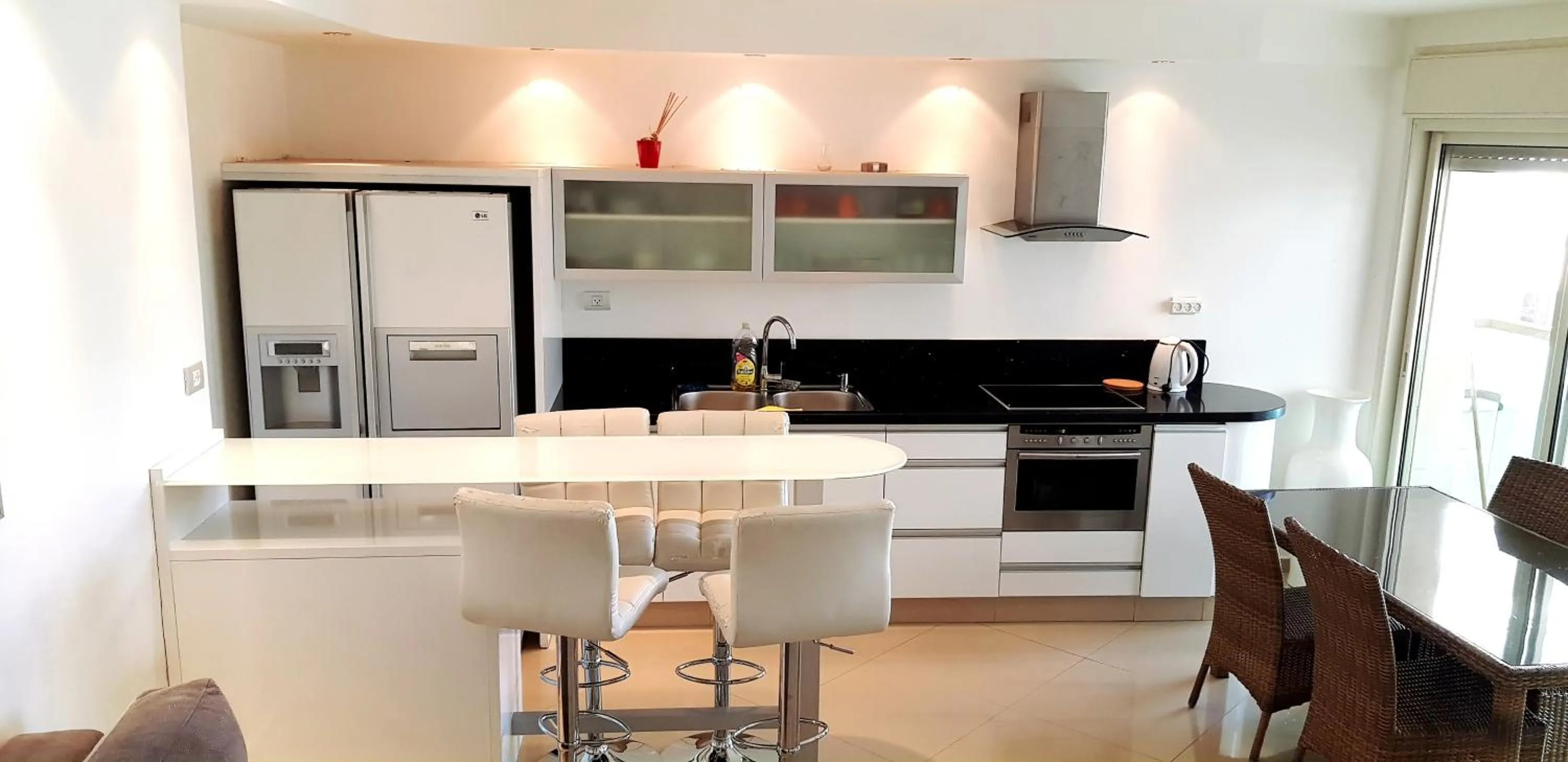 Kitchen or kitchenette in City Resort Palmore