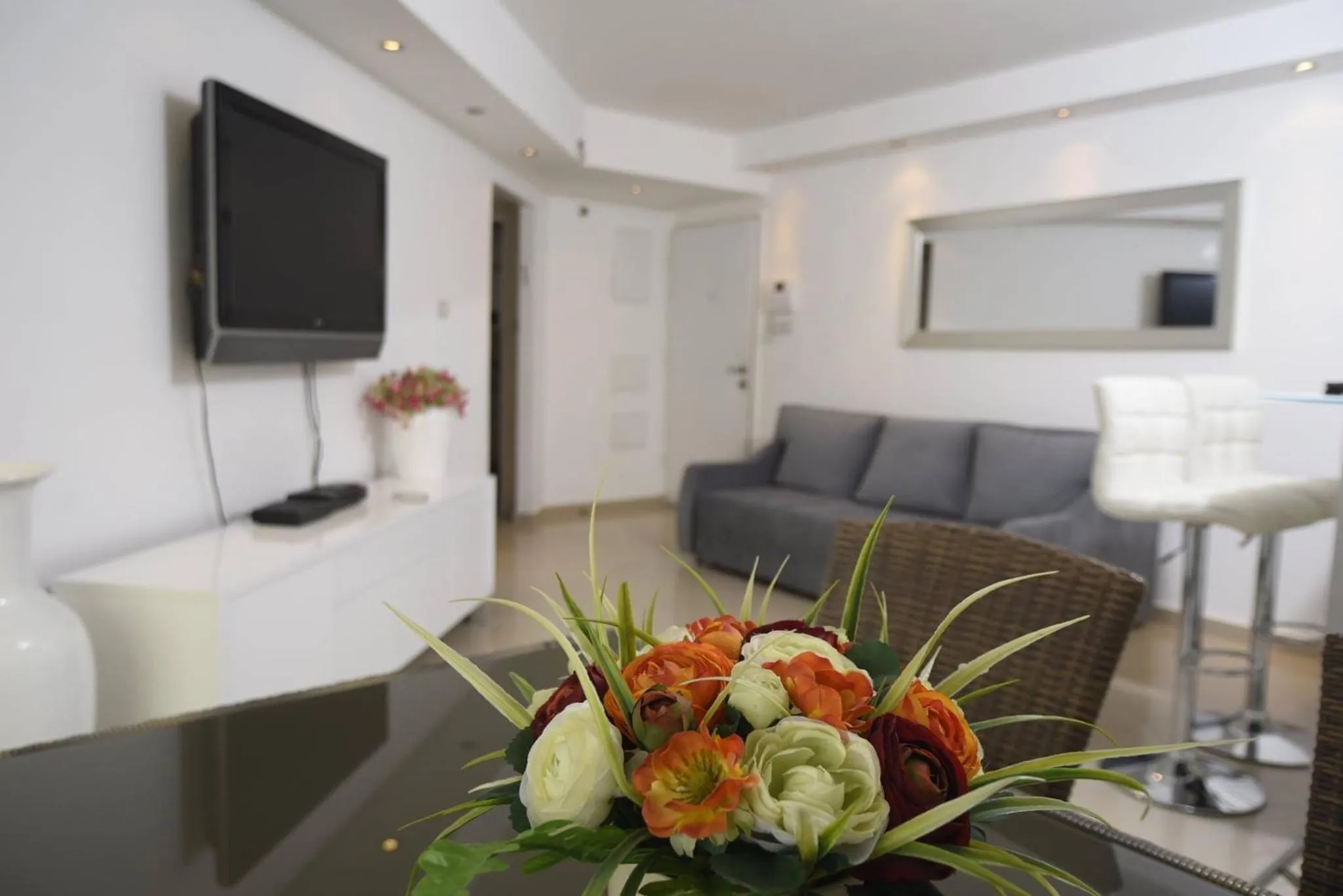 Decorative detail in City Resort Palmore