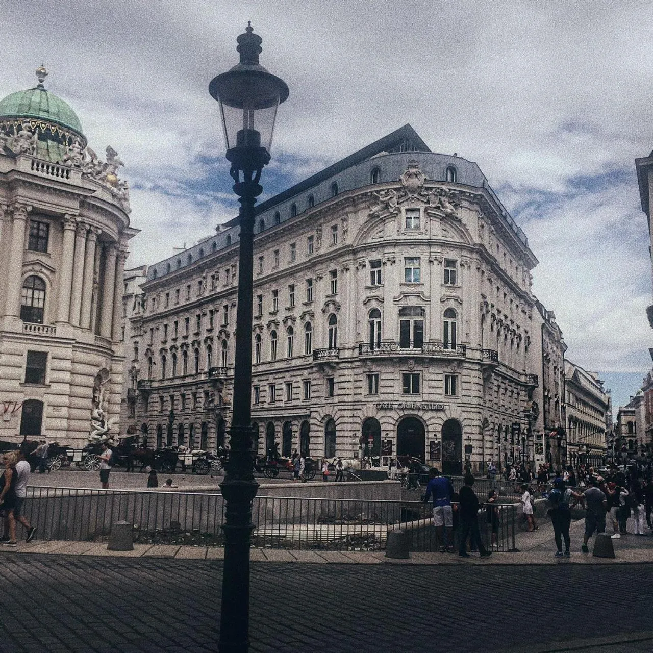 Nearby landmark in HeyMi Apartments Schwedenplatz