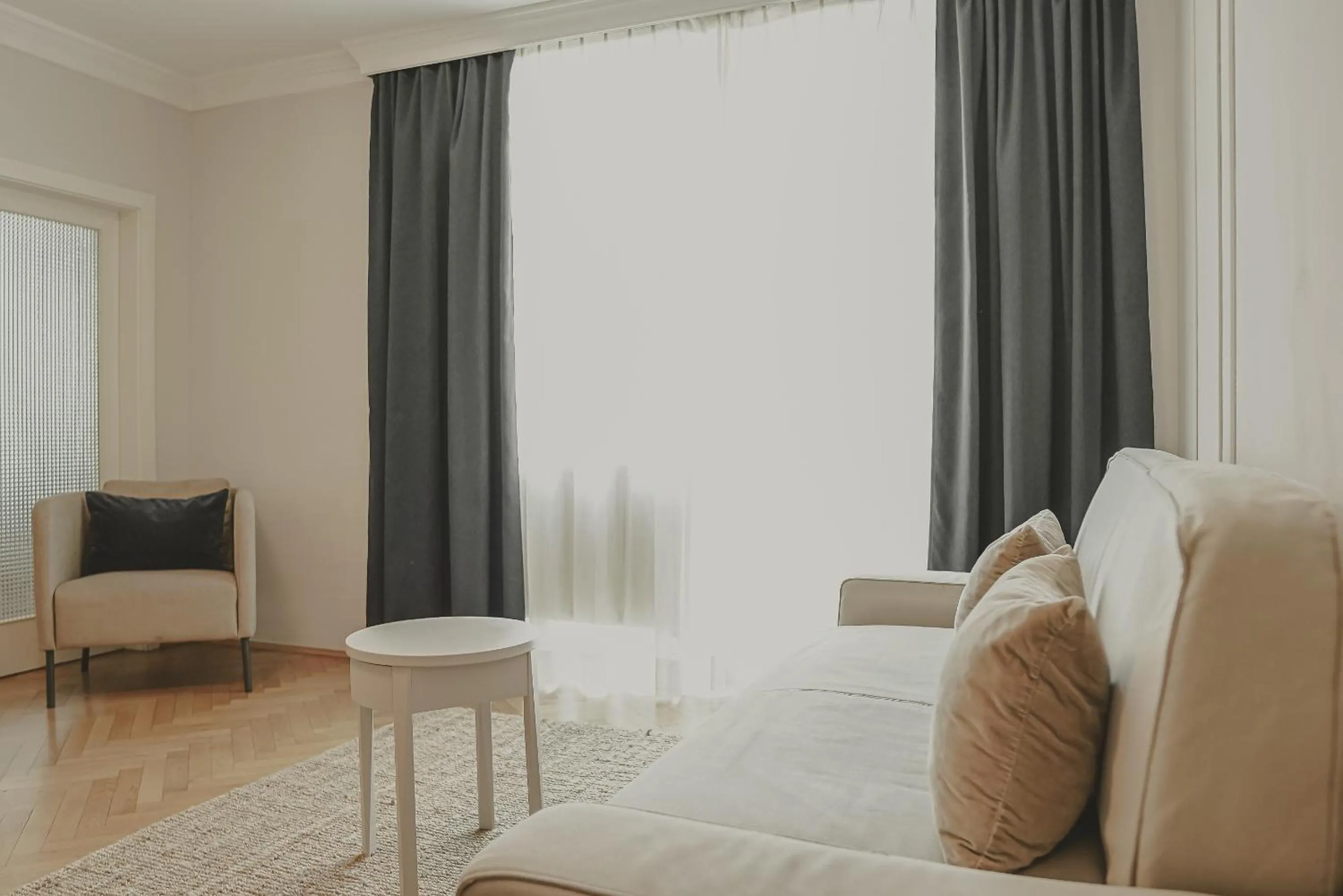 Seating area in HeyMi Apartments Schwedenplatz