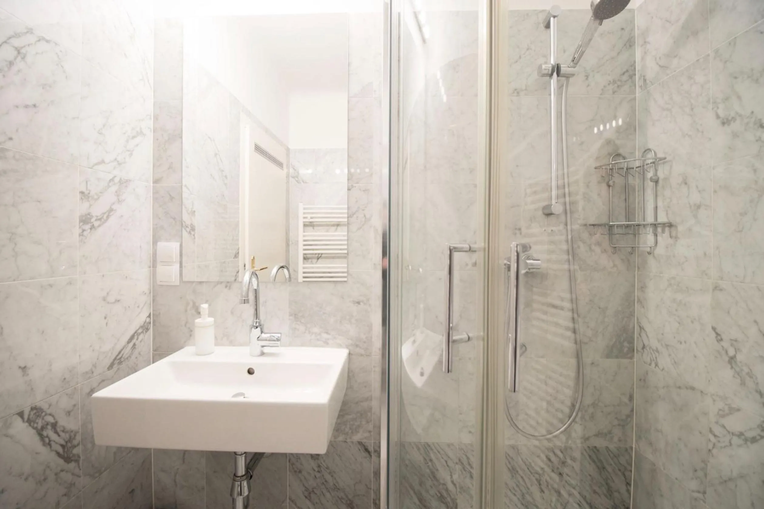 Bathroom in HeyMi Apartments Schwedenplatz