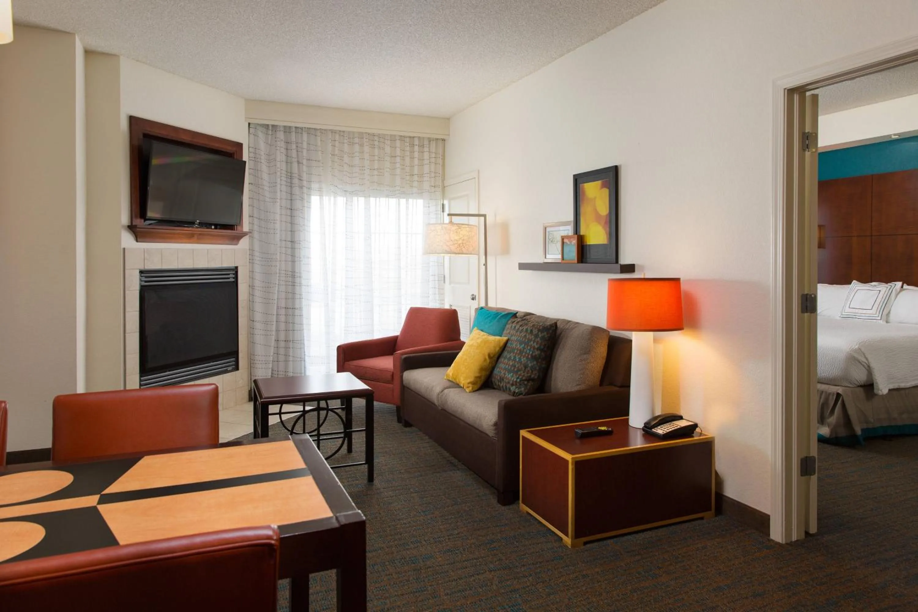 Living room in Residence Inn Kansas City Airport
