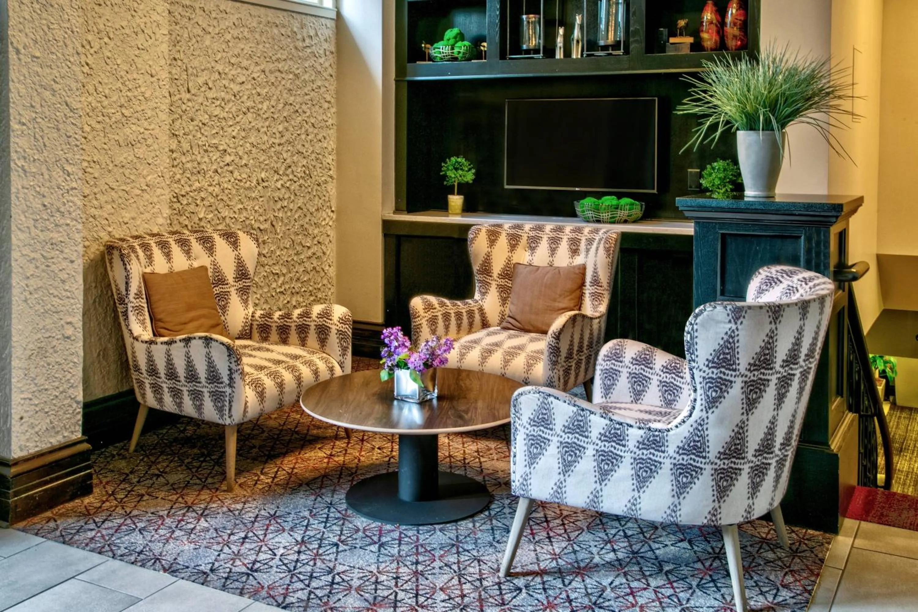 Lobby or reception in Courtyard Kansas City Country Club Plaza