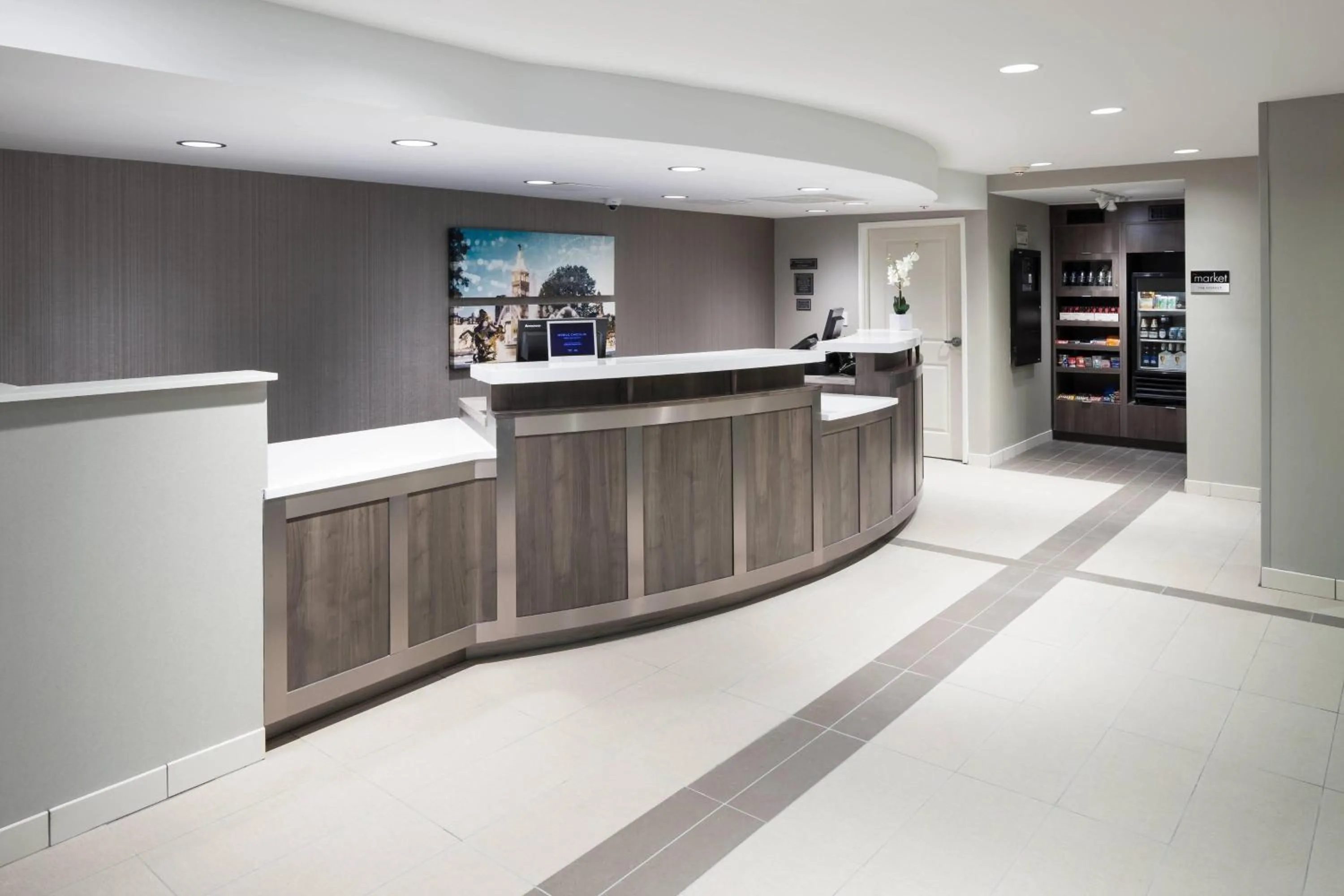 Lobby or reception in Residence Inn Kansas City Country Club Plaza