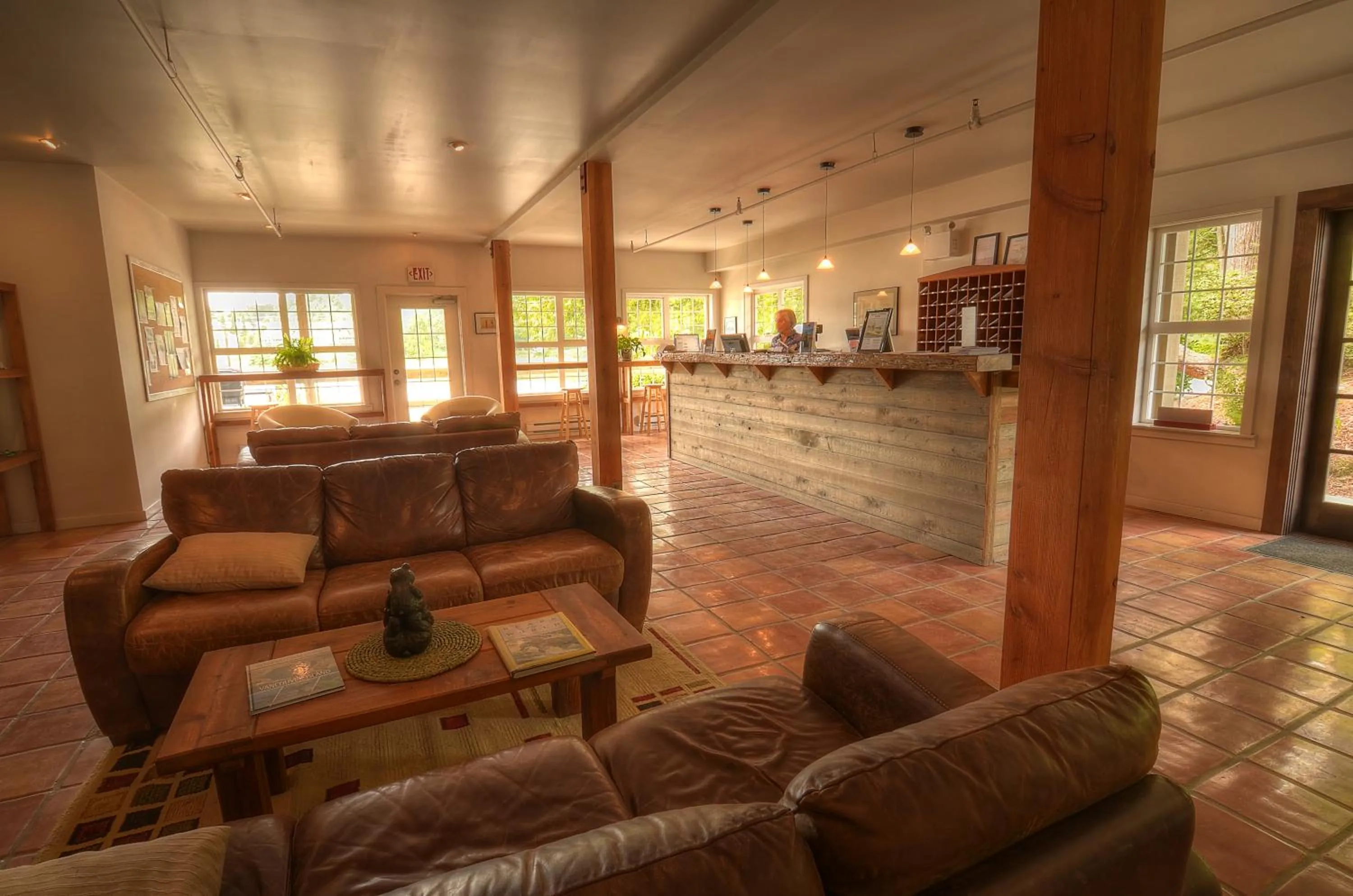 Lobby or reception in Waters Edge Shoreside Suites