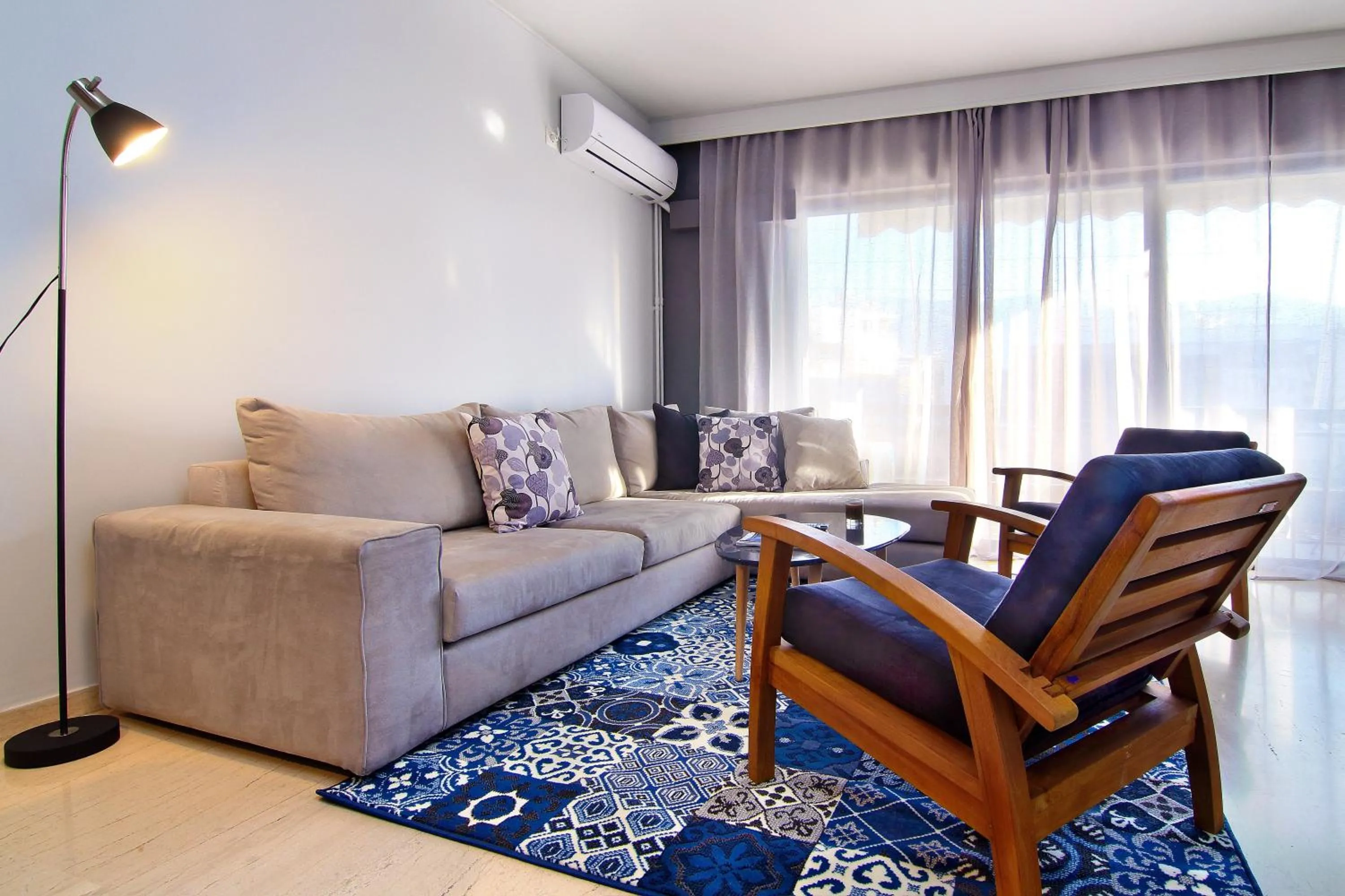 Central Apartment
