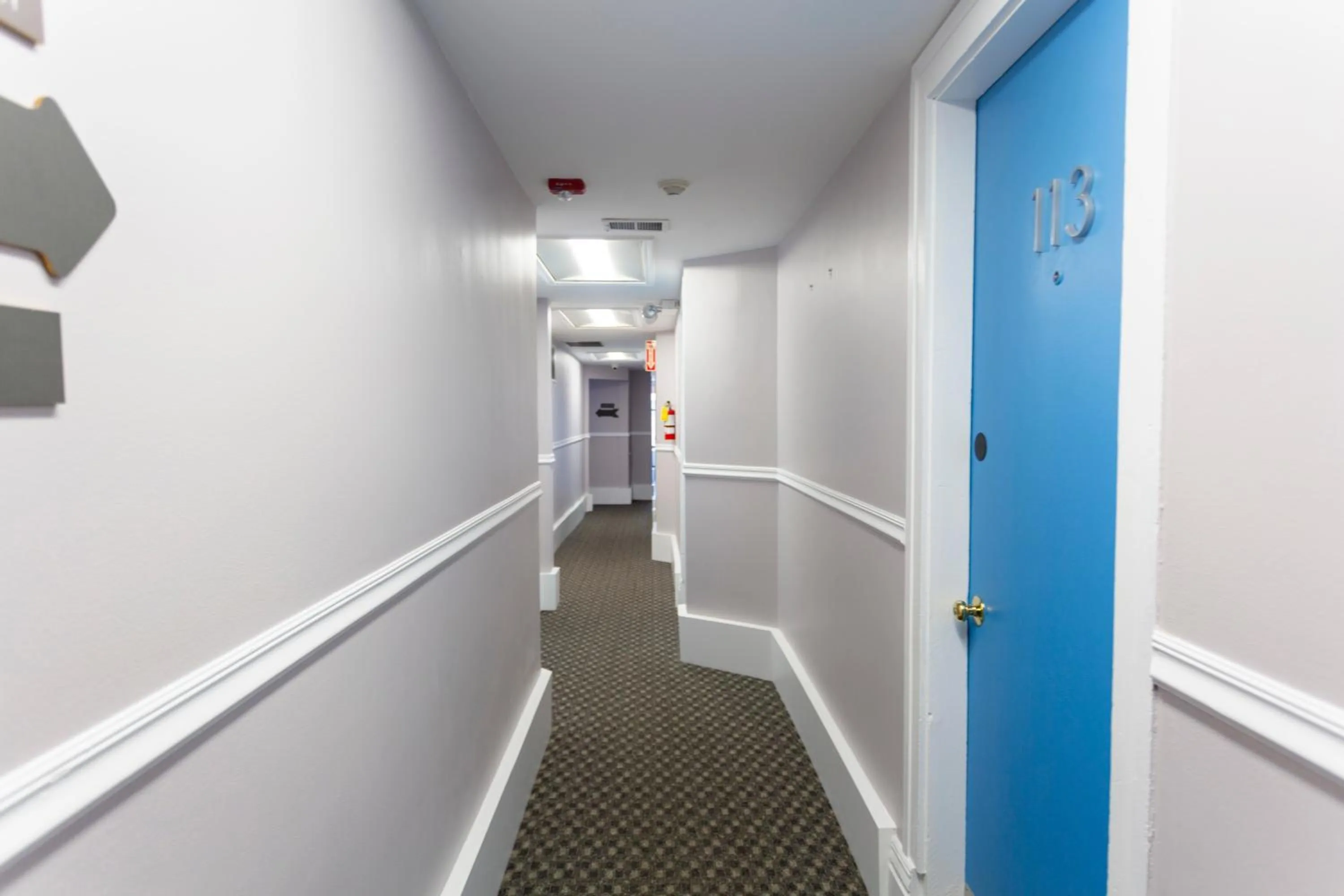 Property building in Chicago Parthenon Hostel