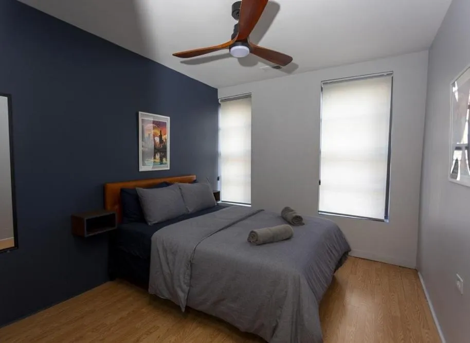 Bed in Chicago Parthenon Hostel