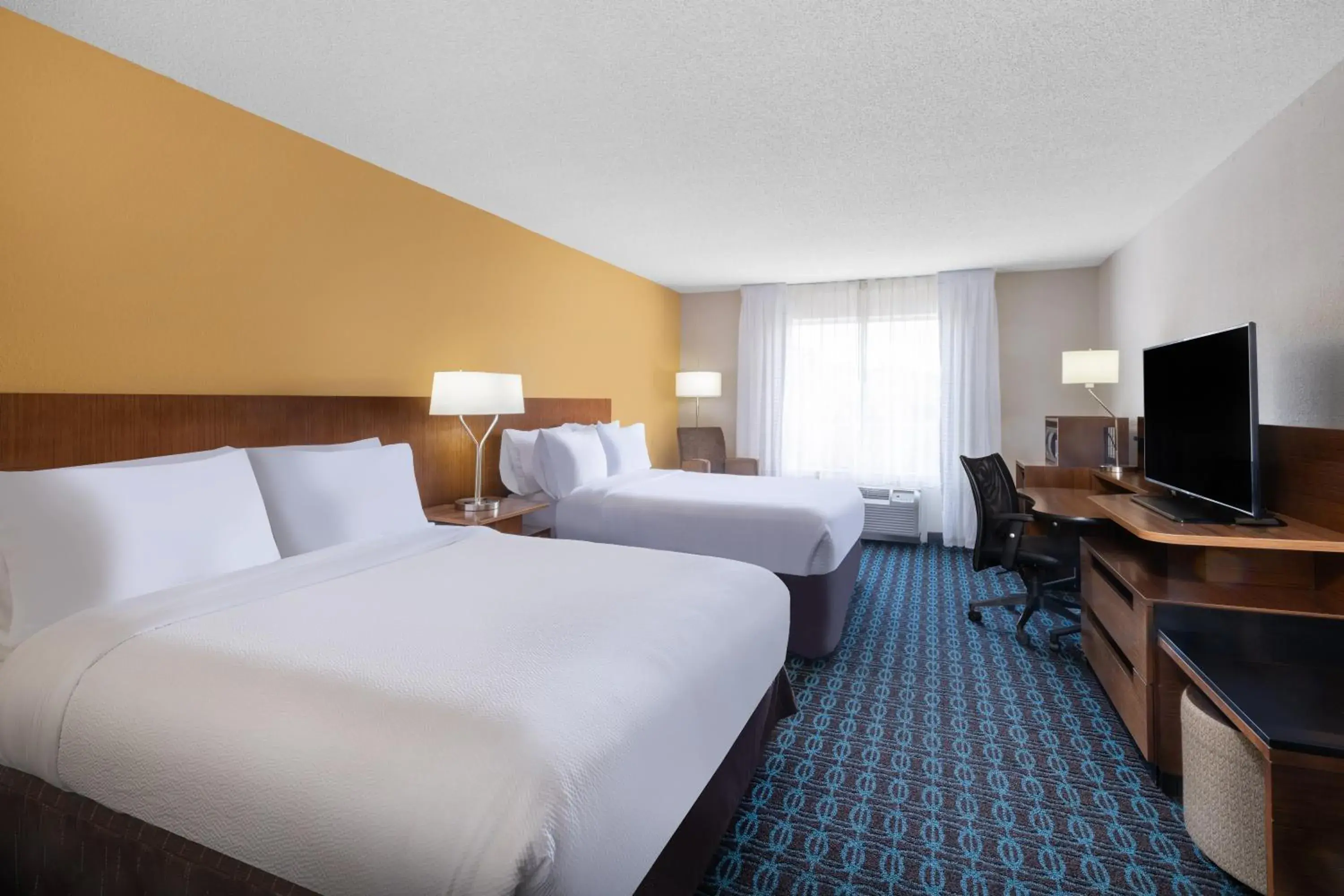 Bedroom, Bed in Garner Hotel Macon West by IHG Bedroom, Bed in Garner Hotel Macon West by IHG