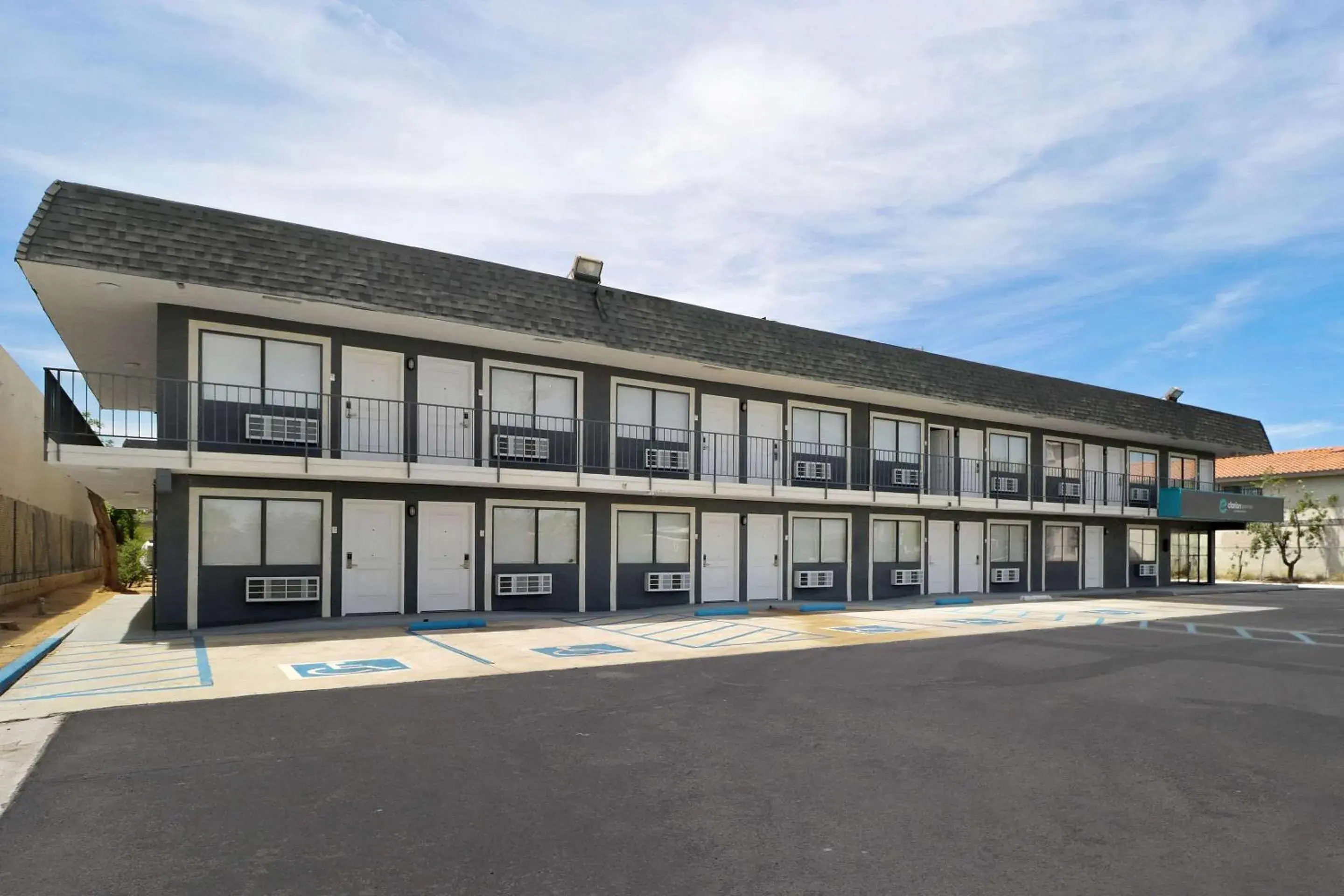 Property building in Clarion Pointe Ridgecrest near China Lake Naval Station Property building in Clarion Pointe Ridgecrest near China Lake Naval Station