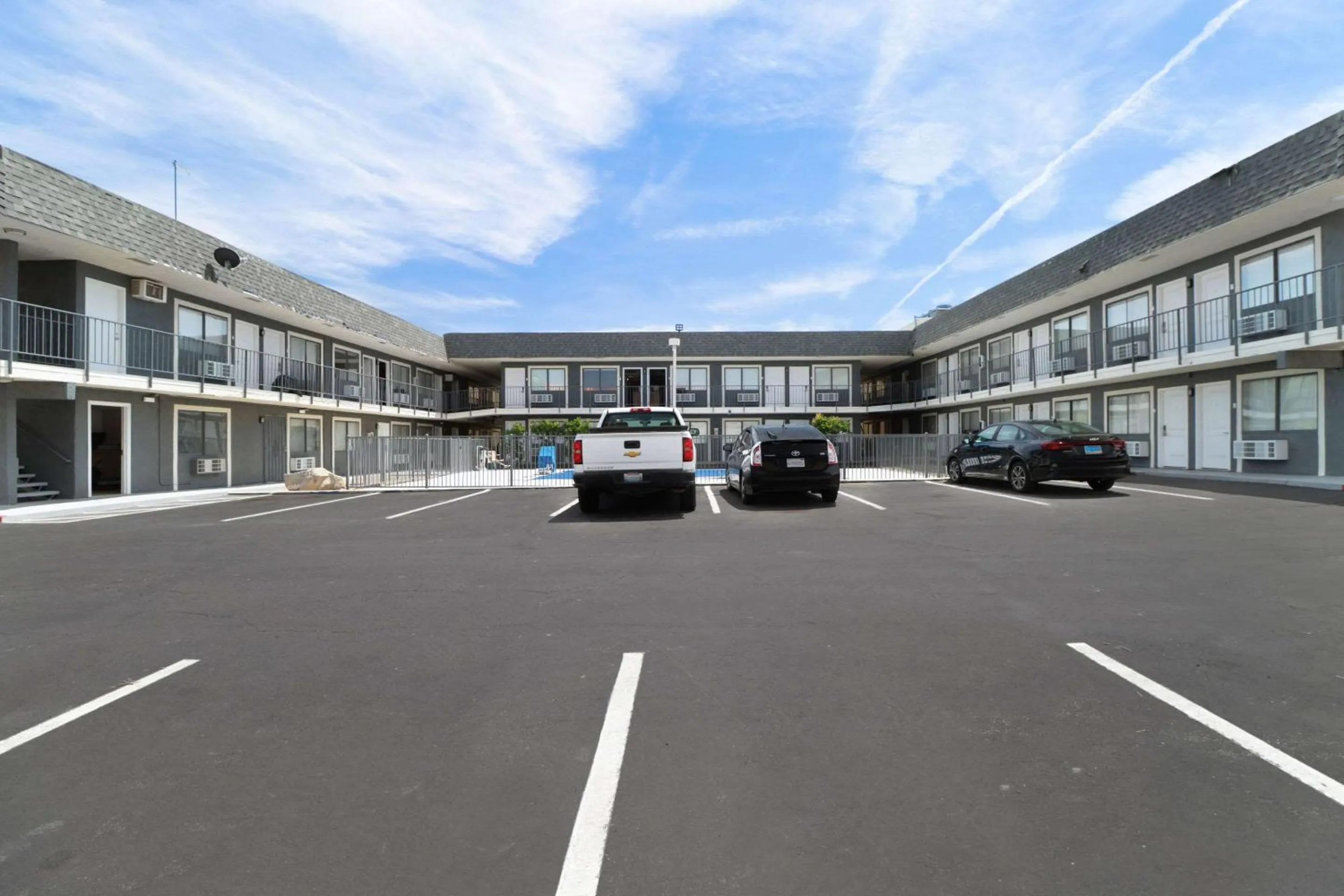 Property building in Clarion Pointe Ridgecrest near China Lake Naval Station