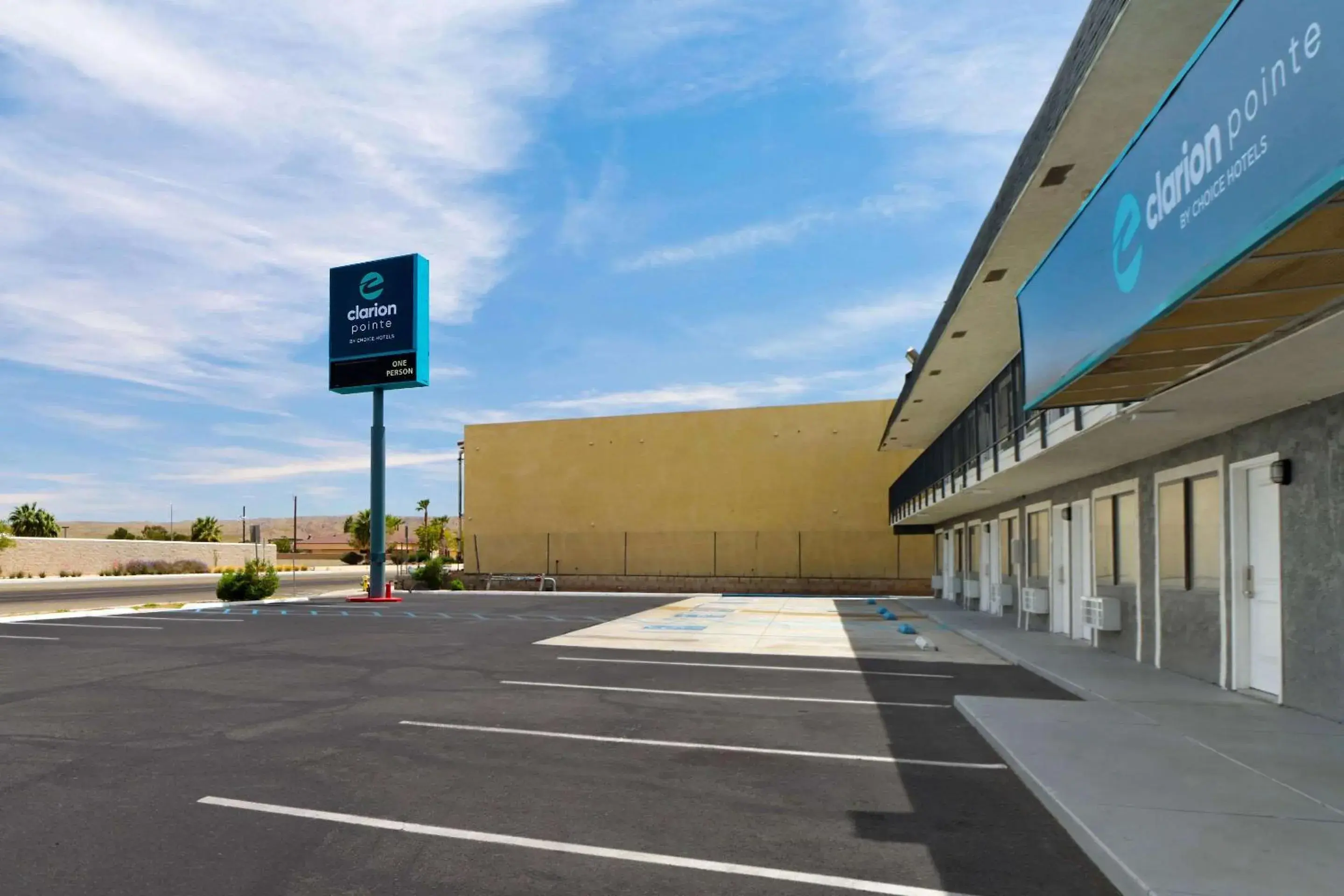 Property building in Clarion Pointe Ridgecrest near China Lake Naval Station Property building in Clarion Pointe Ridgecrest near China Lake Naval Station