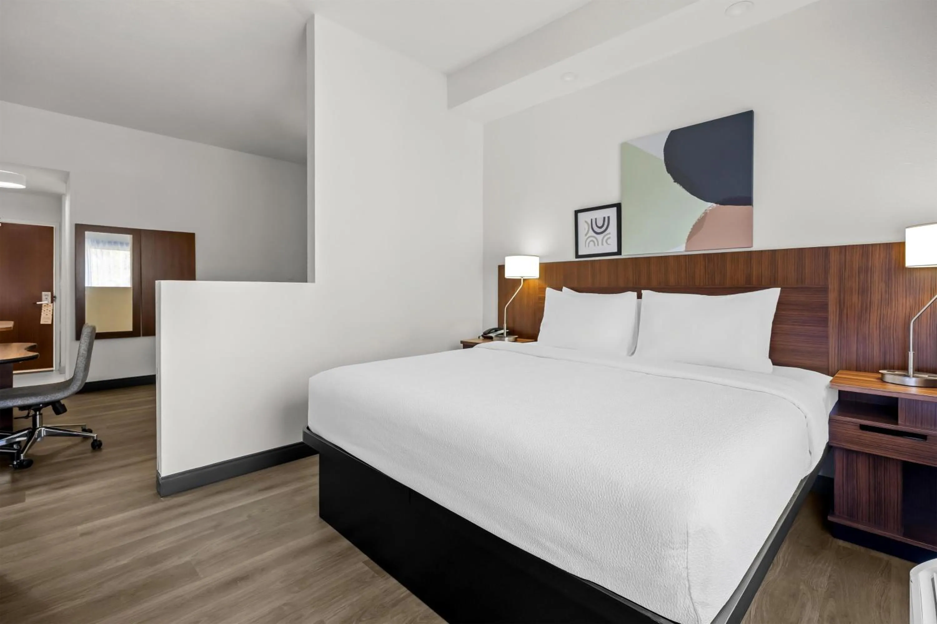 Bed in Spark by Hilton Macon North