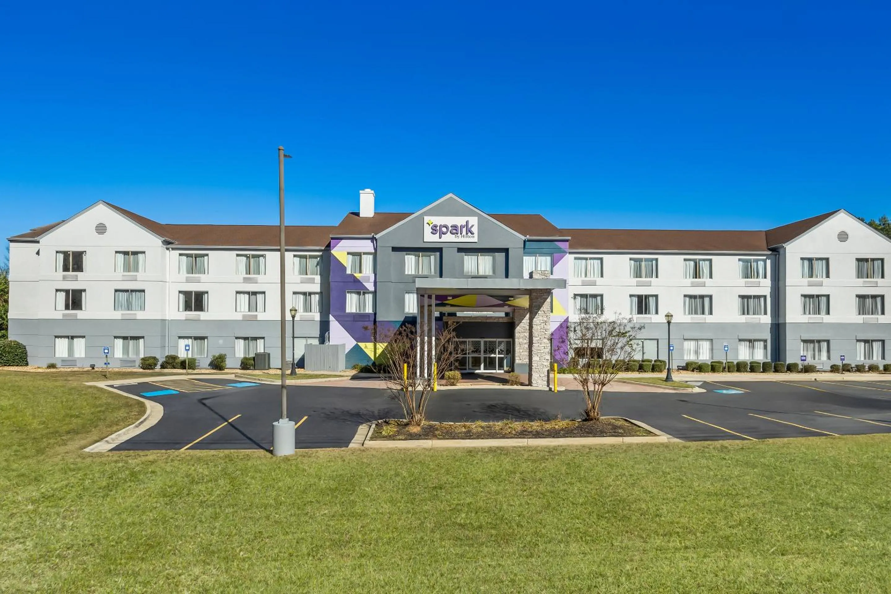 Property building in Spark by Hilton Macon North